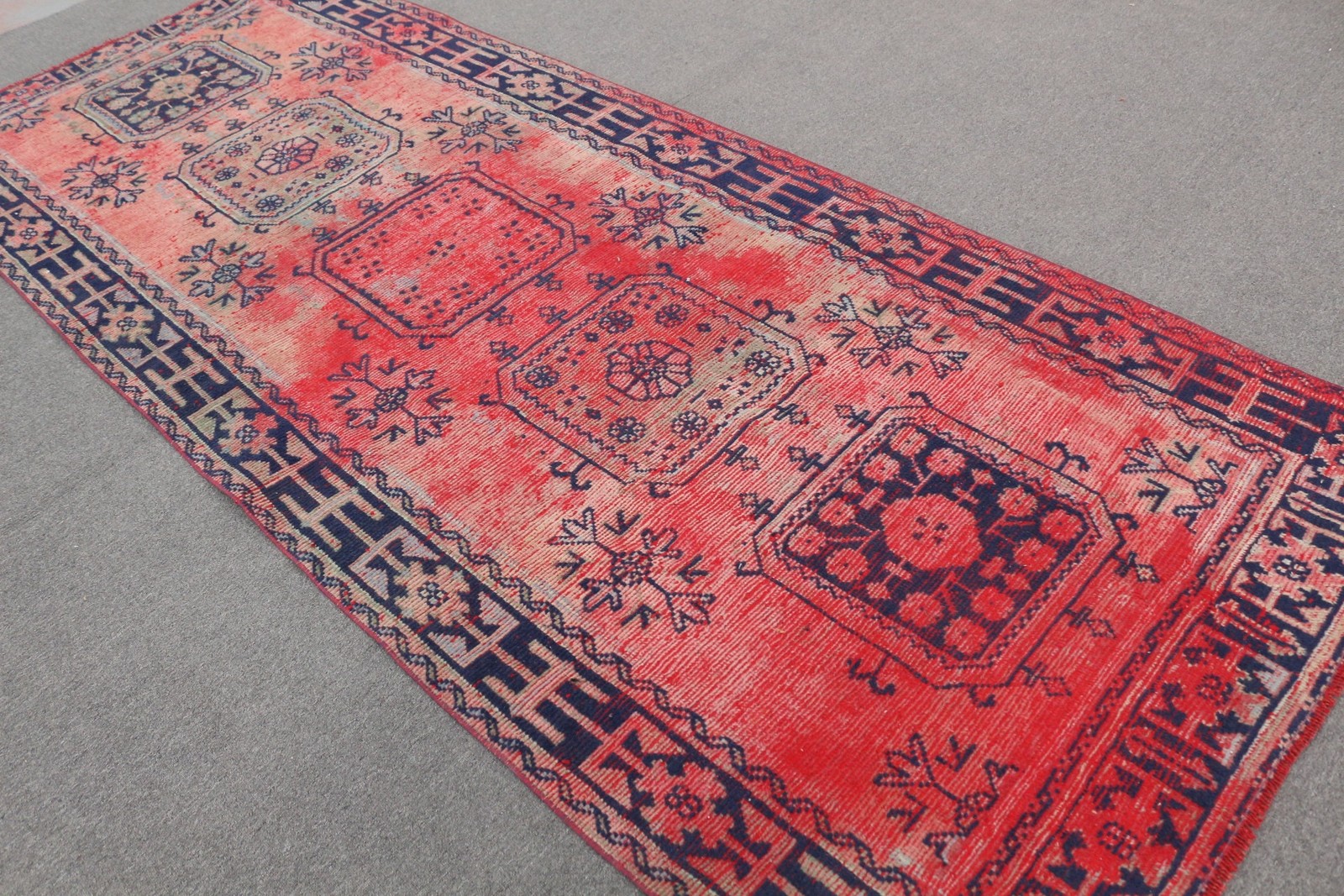 Turkish Vintage Rug, 4,3×10,6 ft Rug, Red Oriental Wool Rug