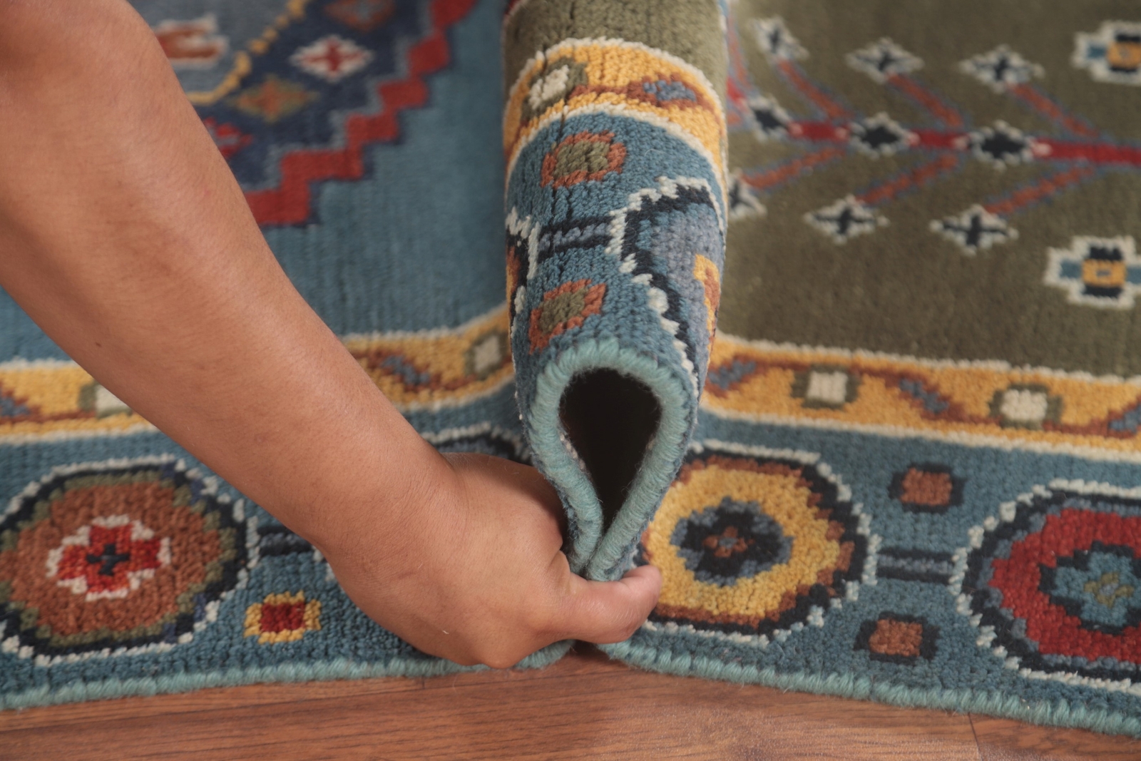 Vibrant Kazak Room Size Rug Handmade Tradition Geometric Patterns Wool 4×6 ft