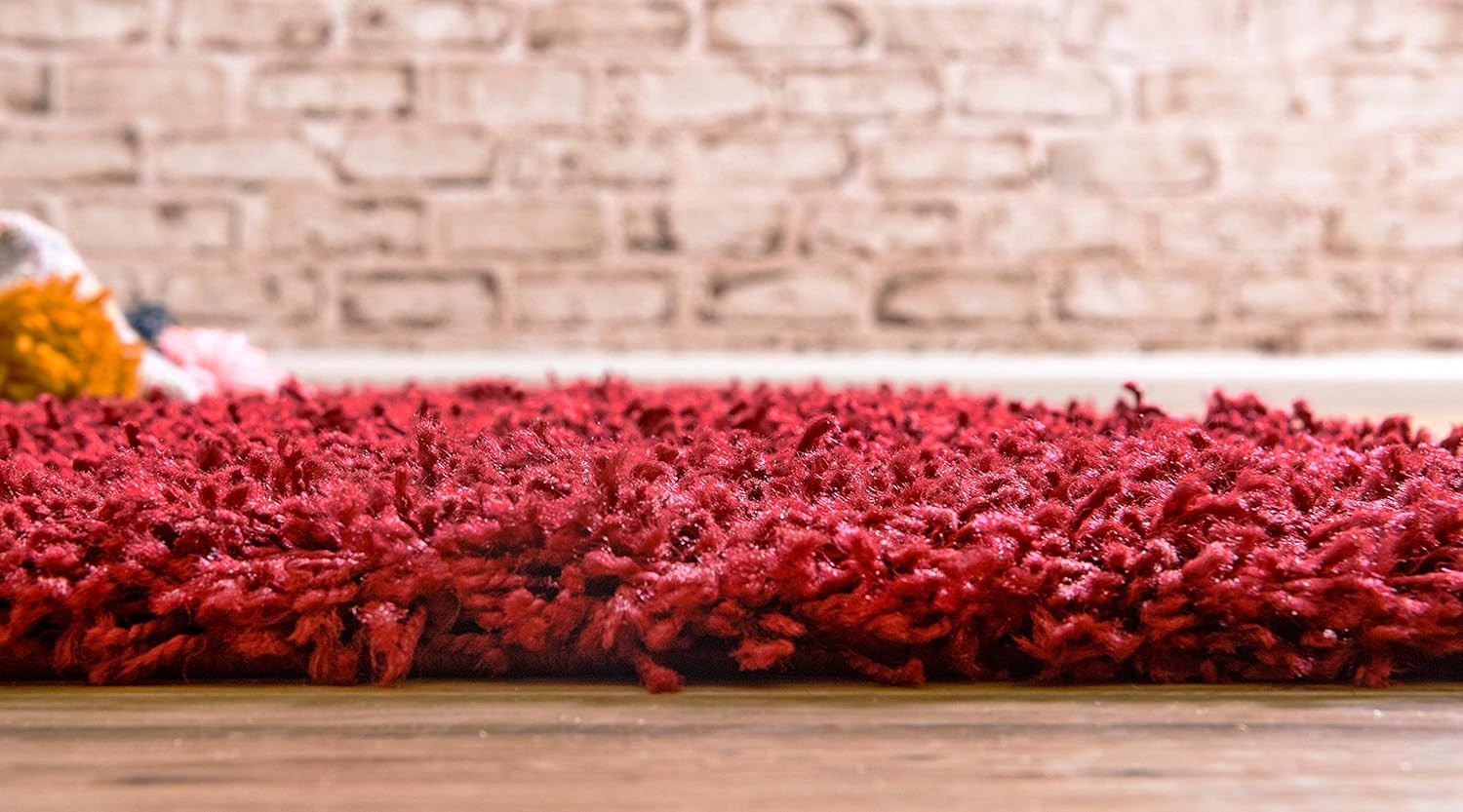Solid Shag Collection Area Rug (2′ 7″ X 10′ Runner, Cherry Red)
