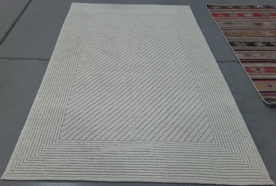 IVORY 5′-0″ x 8′-0″ Flaw in Rug, Reduced Price 1172806214 NAT450A-5