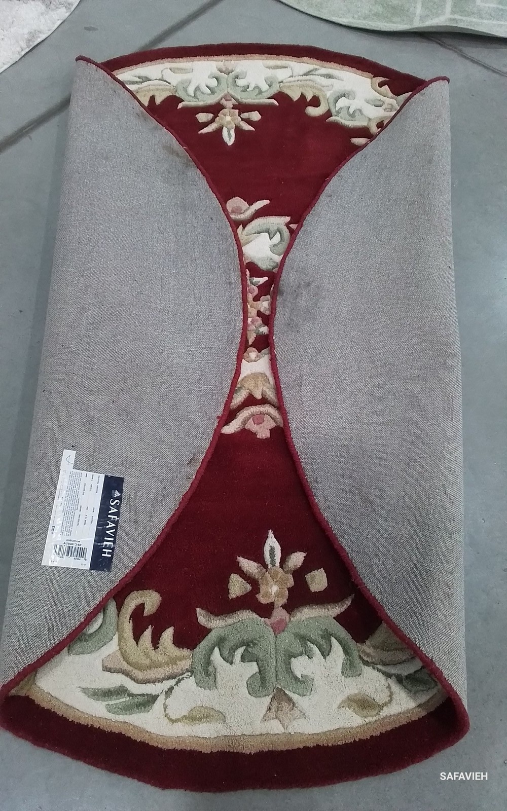 RED / IVORY 6′-0″ x 6′-0″ Back Stain Rug, Reduced Price 1172802376 AUB301Q-6R