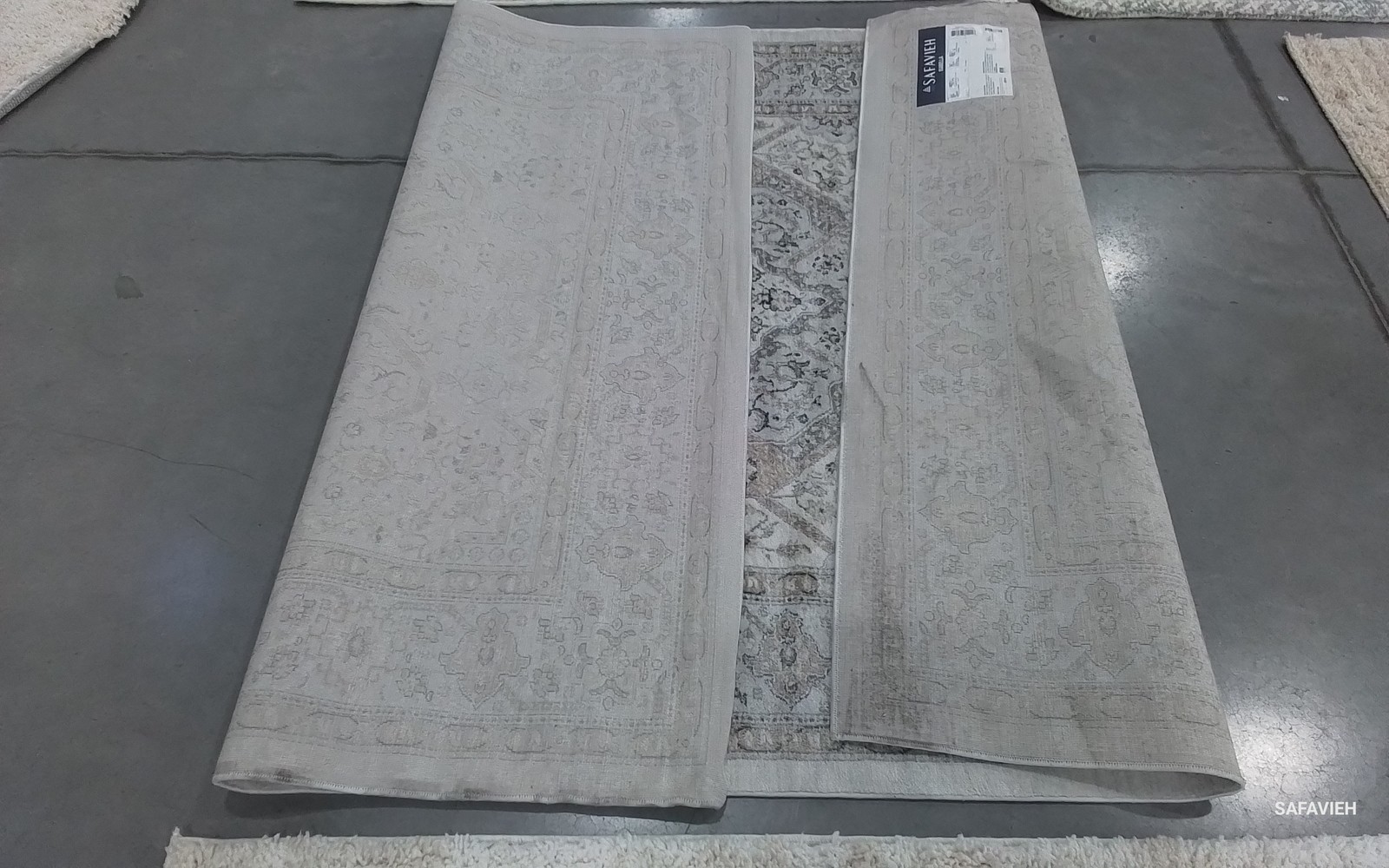 CREAM / BEIGE 5′-3″ x 7′-6″ Back Stain Rug, Reduced Price 1172804503 ISA916B-5