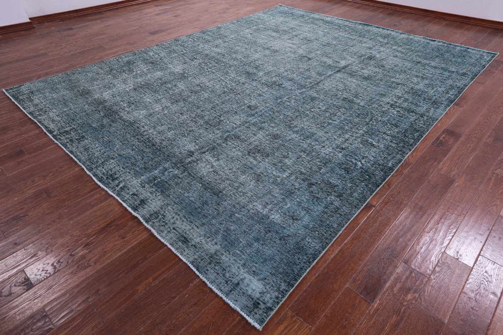 9′ 9″ X 12′ 8″ Overdyed Hand Knotted Rug – Q19617