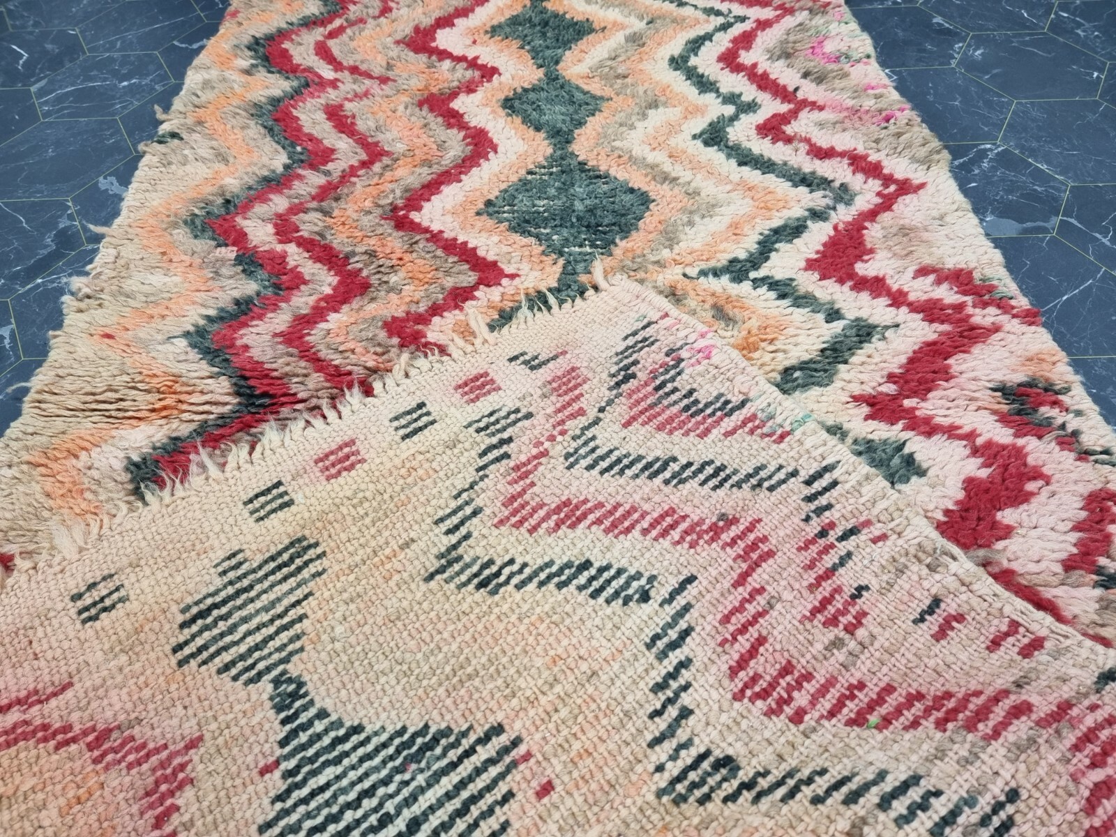 Moroccan Handmade Vintage Rug 2’5”x5’4” Geometric Faded Orange Red Carpet