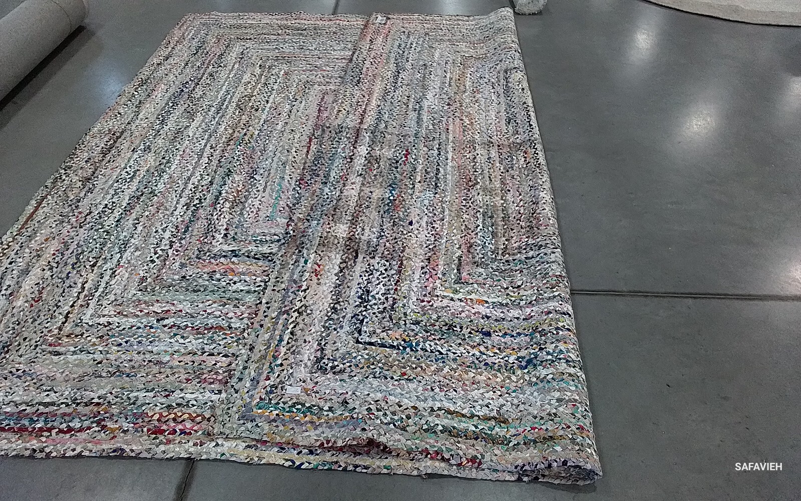 IVORY MULTI 10′-0″ x 10′-0″ Back Stain Rug Reduced Price 1172770177 BRD210B-10SQ