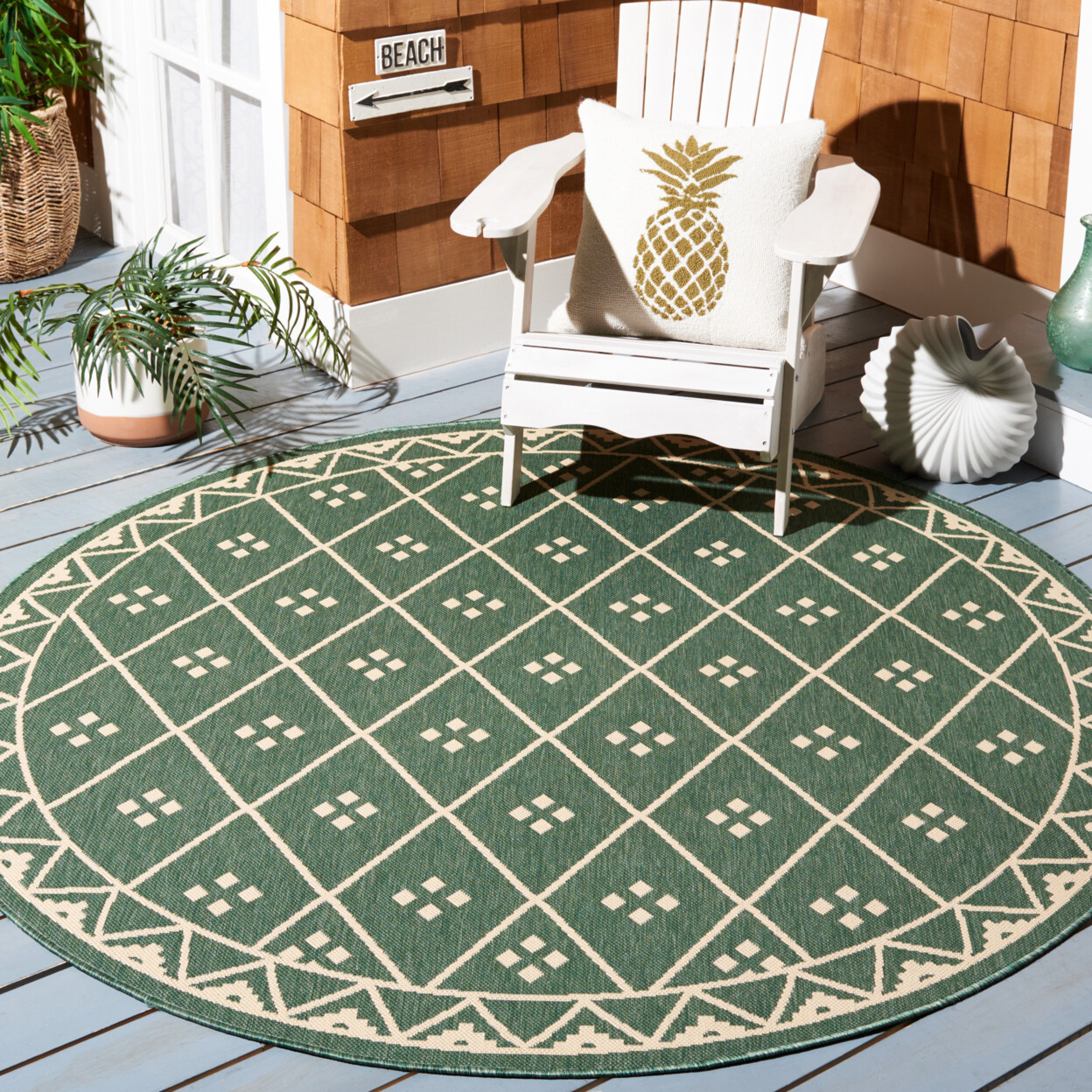 SAFAVIEH Outdoor CY6303-323 Courtyard Dark Green / Beige Rug