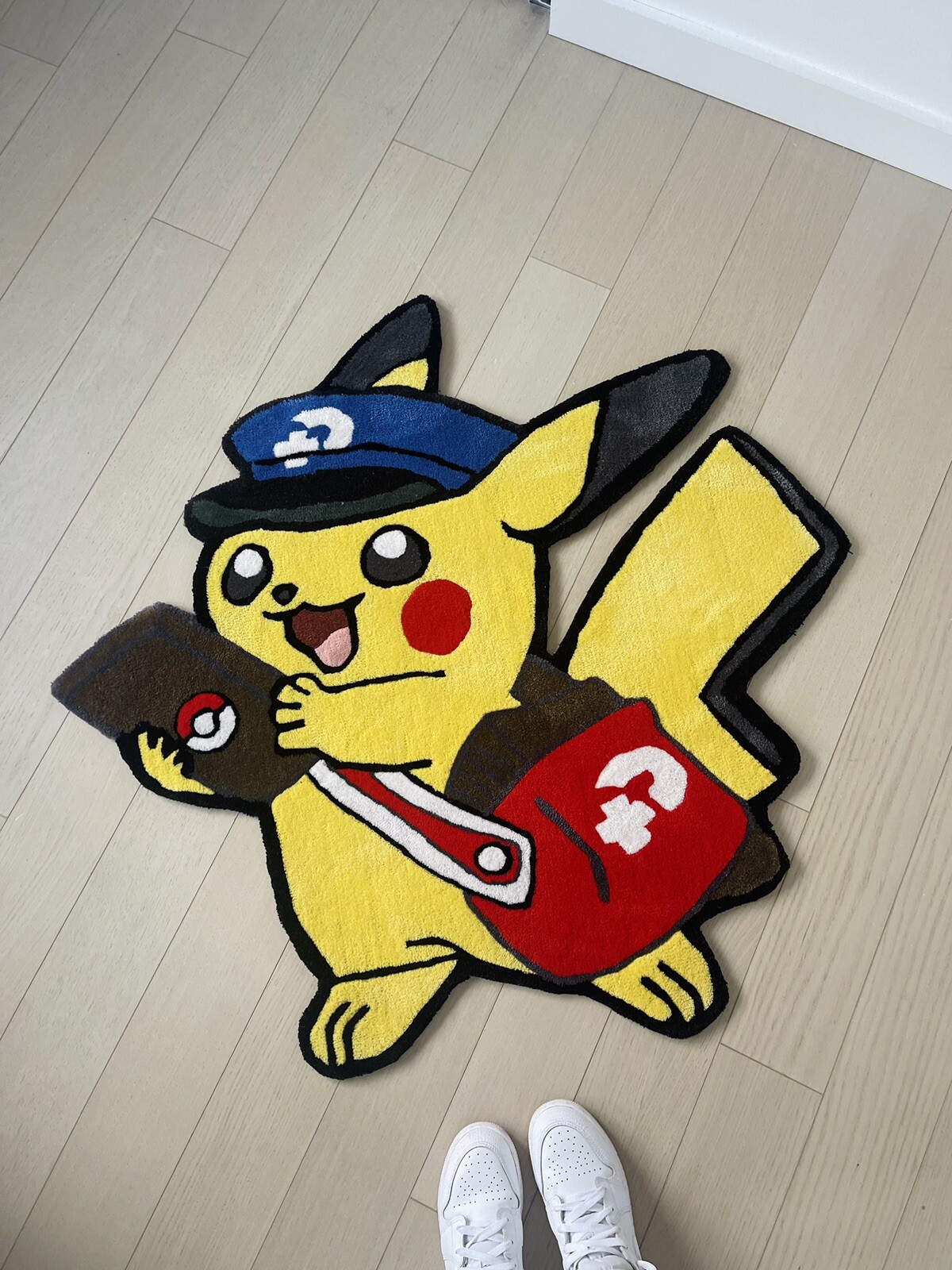 Pikachu Custom Rug / Handmade / Tufted Rug 3.3×3.3 Feet (100x100cm)