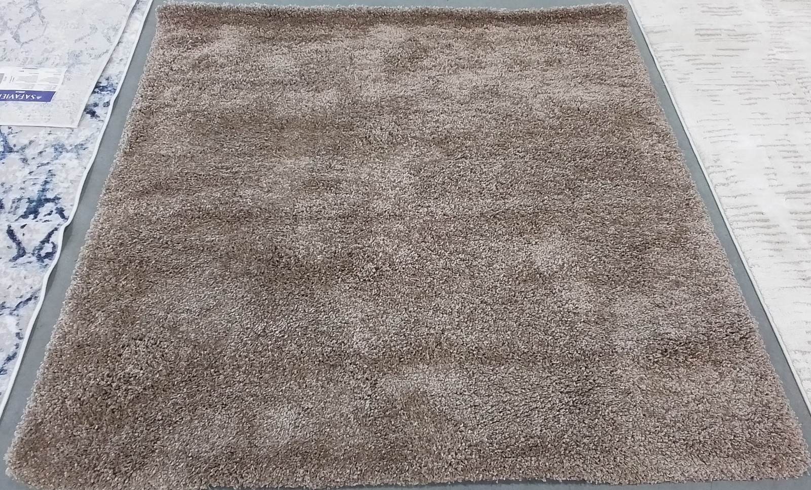 DARK BEIG 5′-1″ x 5′-1″ Back Stain Rug, Reduced Price 1172782065 SG180-1414-5SQ