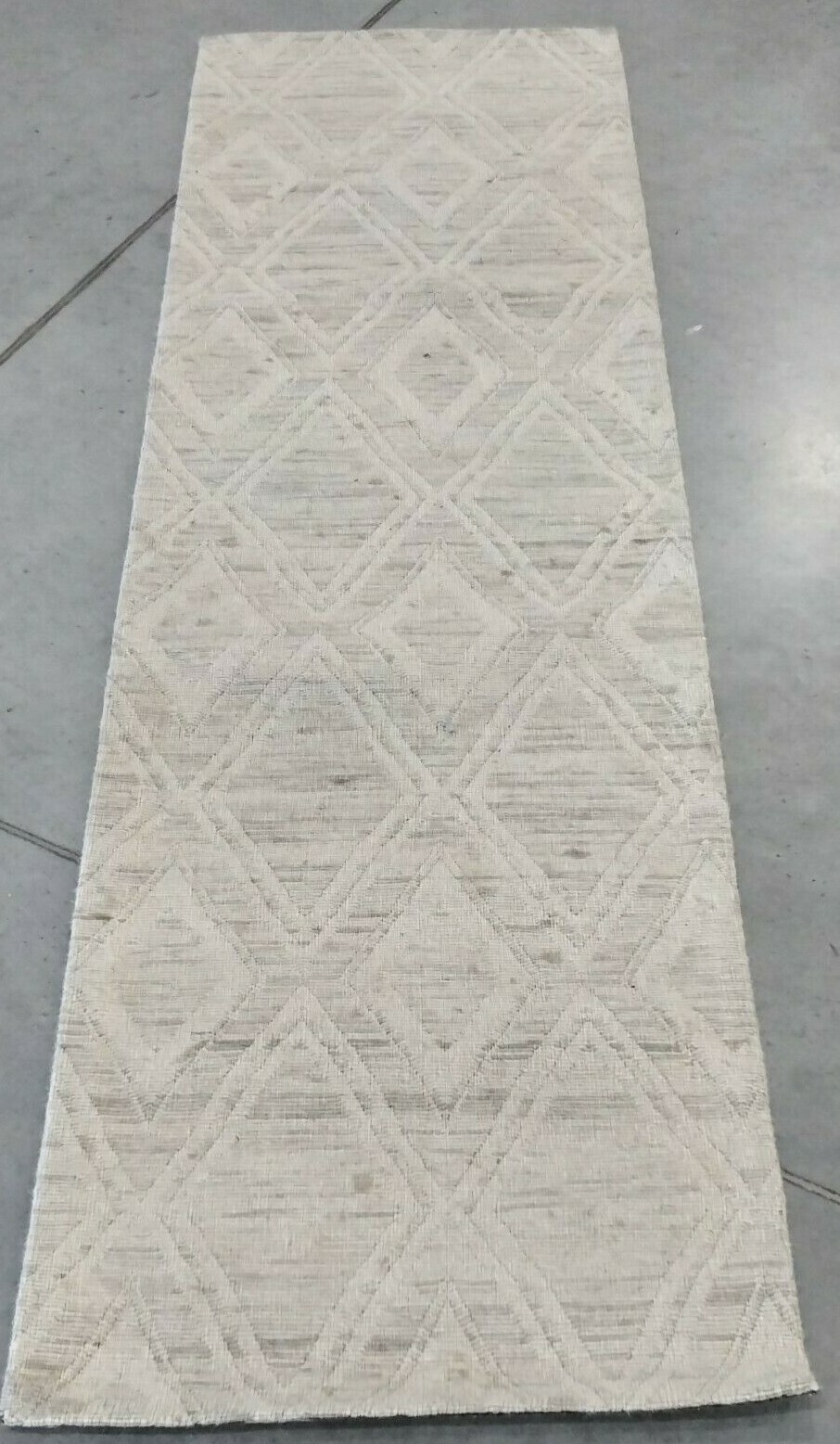 BROWN / IVORY 2′-3″ X 8′ Back Stain Rug, Reduced Price 1172701703 MRB312C-28