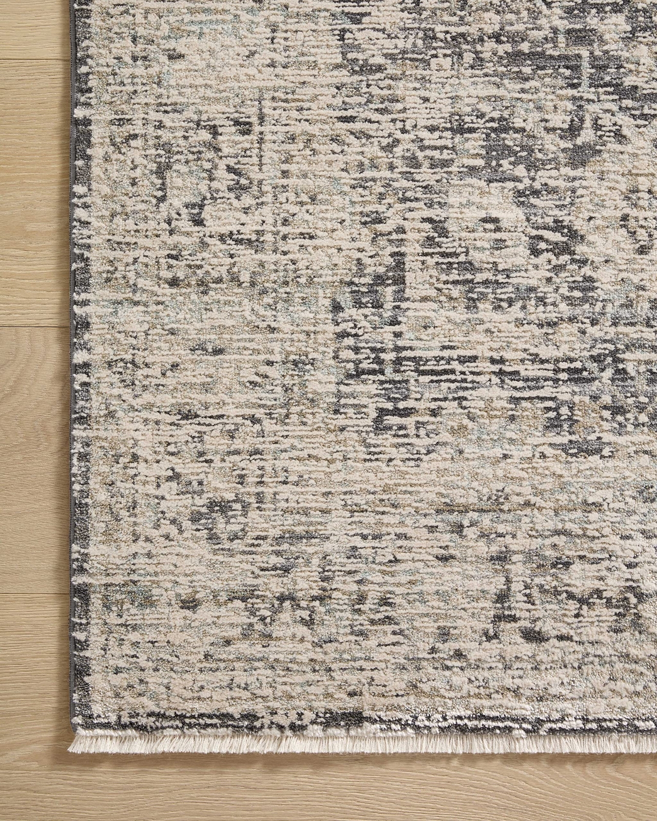 Amber Lewis x Loloi Alie Collection ALE-05 Charcoal / Beige 7′-10″ x 10′ Area…