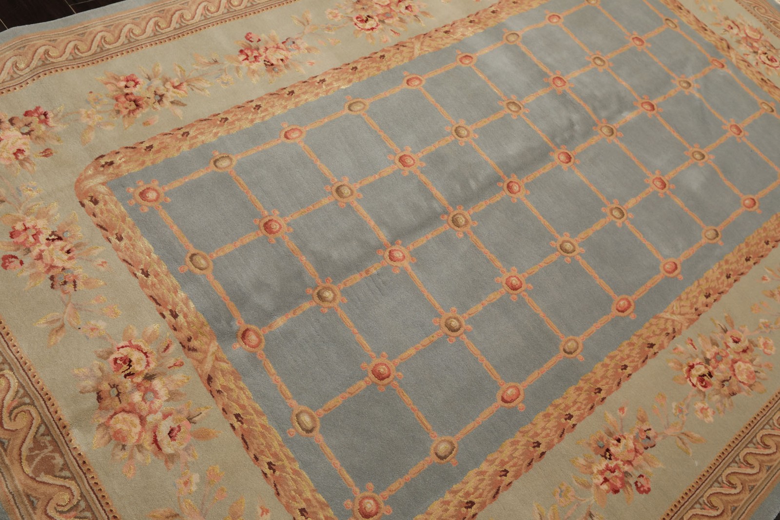 Asmara 5’10″x8’9″ Hand Knotted Wool/Silk French Aubusson 300 KPSI Rug