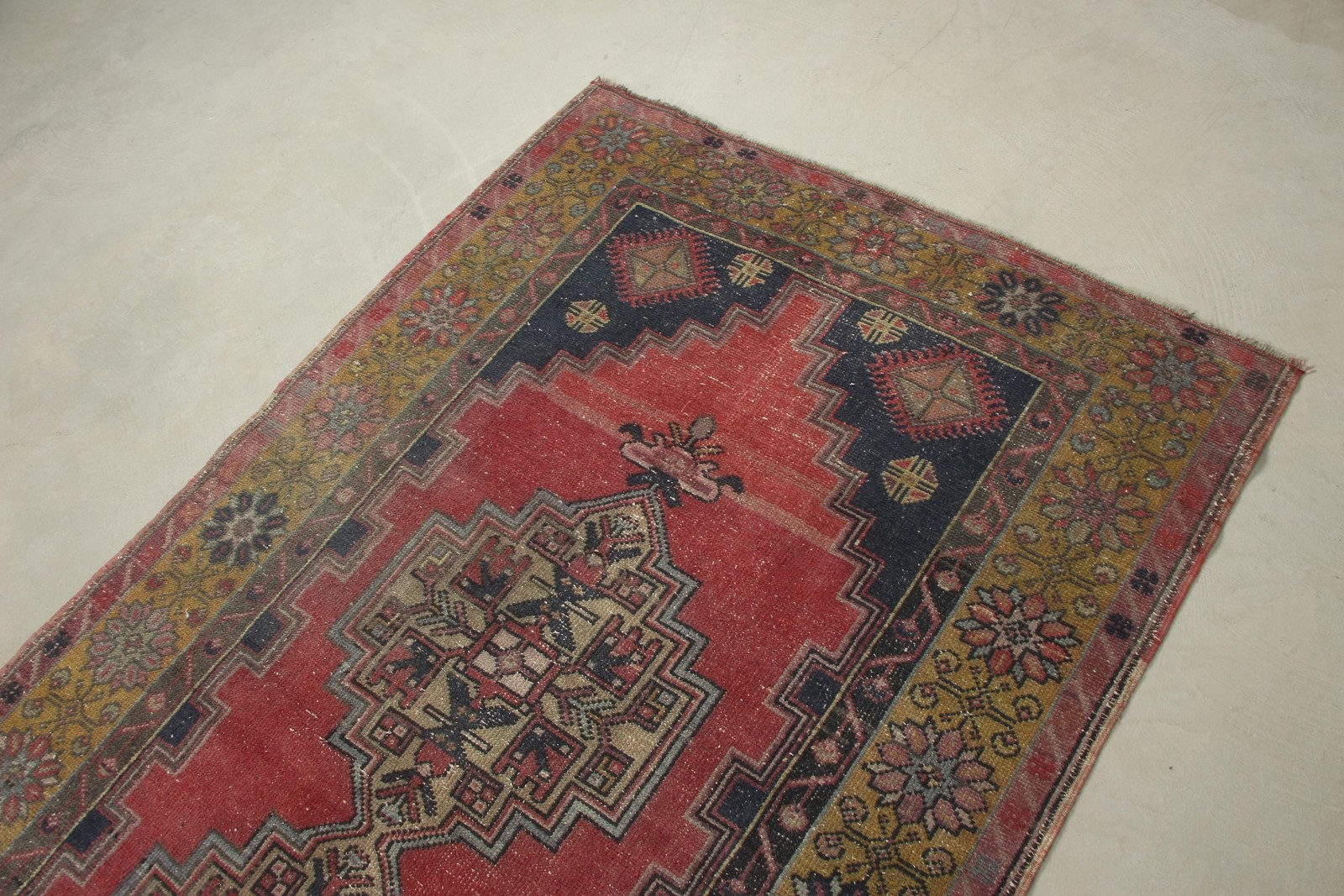 Turkish Vintage Rug, 3,8×7,2 ft Rug, Red Blue Bordered Rug