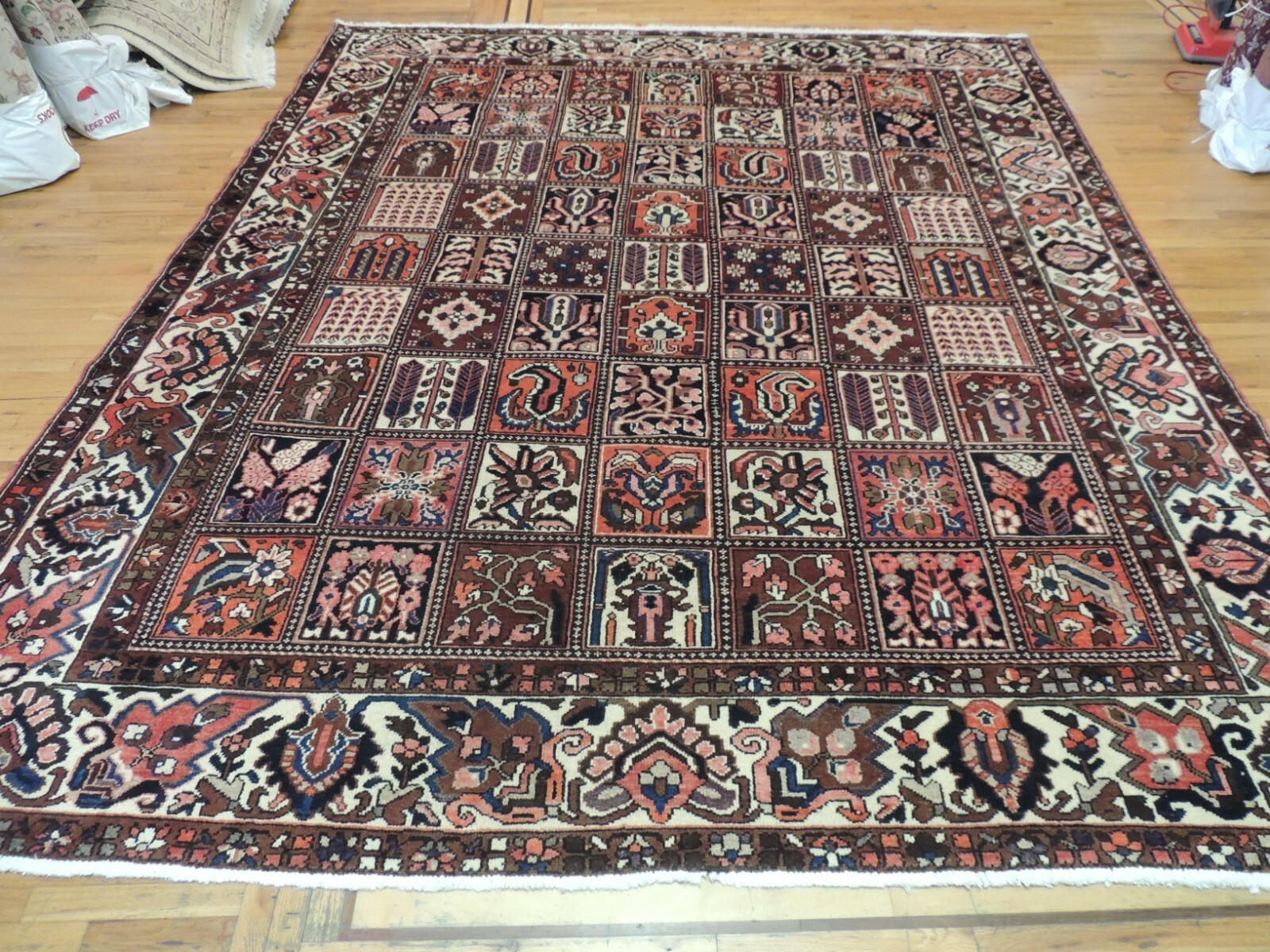 10×12 9×12 10×14 Bakhtiari Garden box Oriental Area Rug Rust Orange Brown Pink