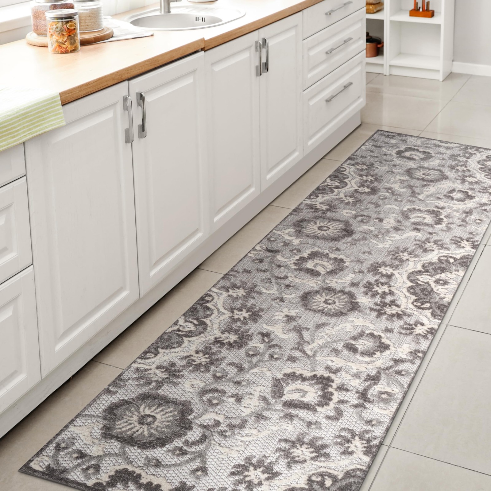 Medallion High-Low Indoor Outdoor Runner Rug 2X8 Light Gray/Ivory, Lucena Mod…