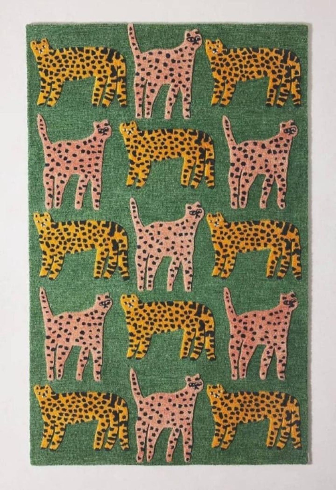 Hand Tufted Wool Leopard Rug: Green Animal design carpet for living room bedroom