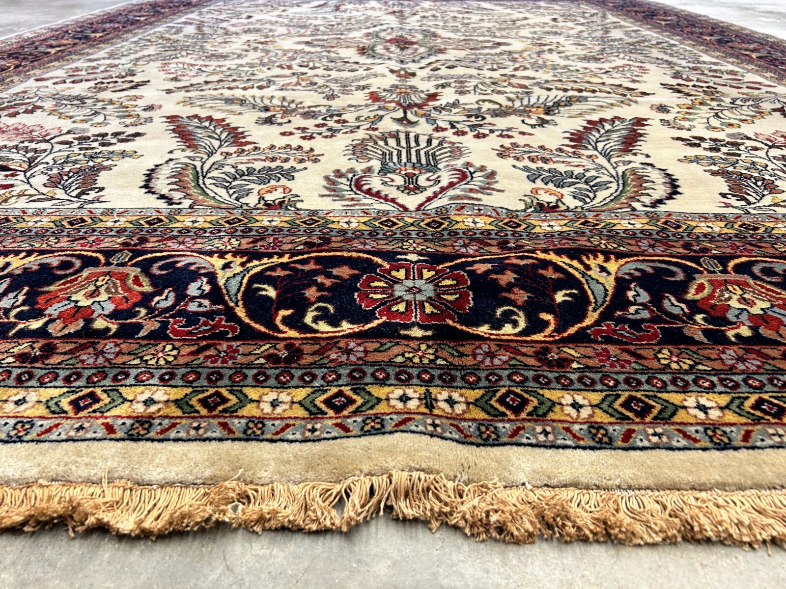 8’8″x11’8″ Hand-Knotted 100% Lamb Wool Sarouke Design Carpet – Area Rug