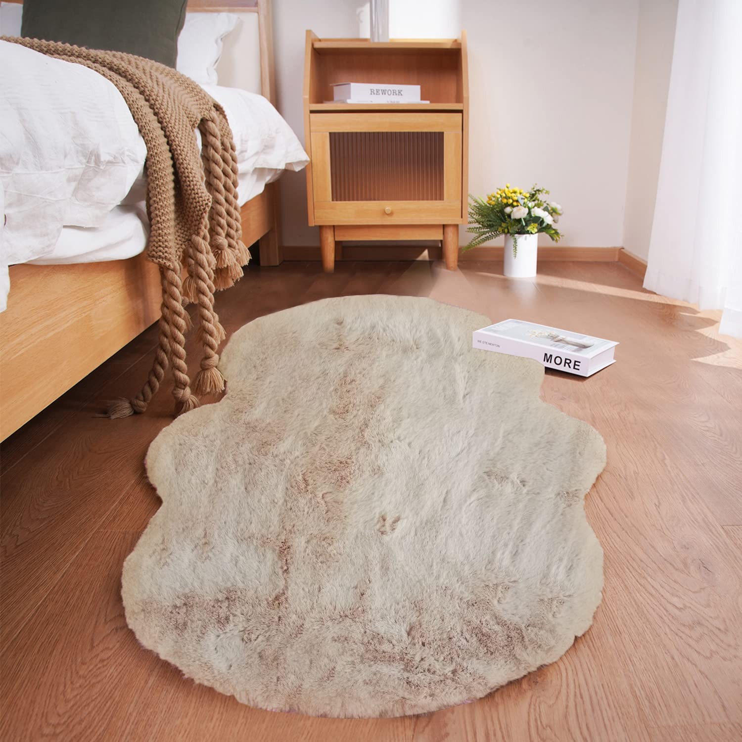 Soft Faux Sheepskin Fur Rug 2×4 Light Brown Beige Fluffy Bedside Rugs Plush R…