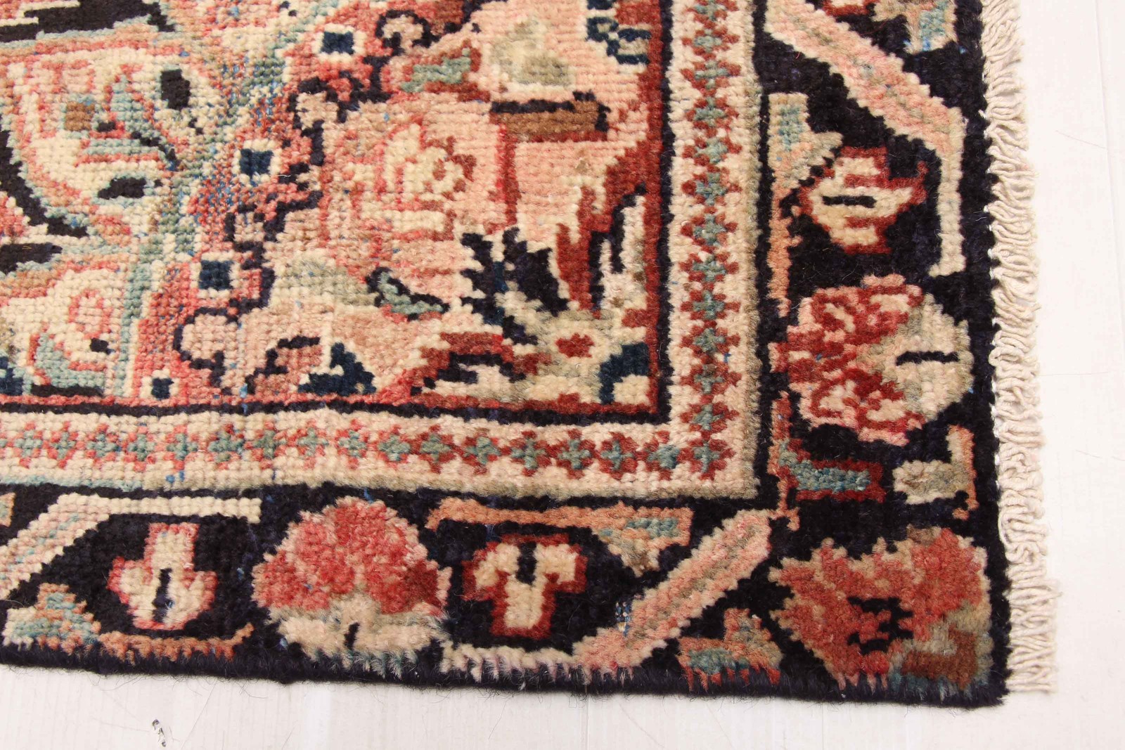 Traditional Vintage Hand-Knotted Area Rug 3’10” x 6’3″ Oriental Wool Carpet