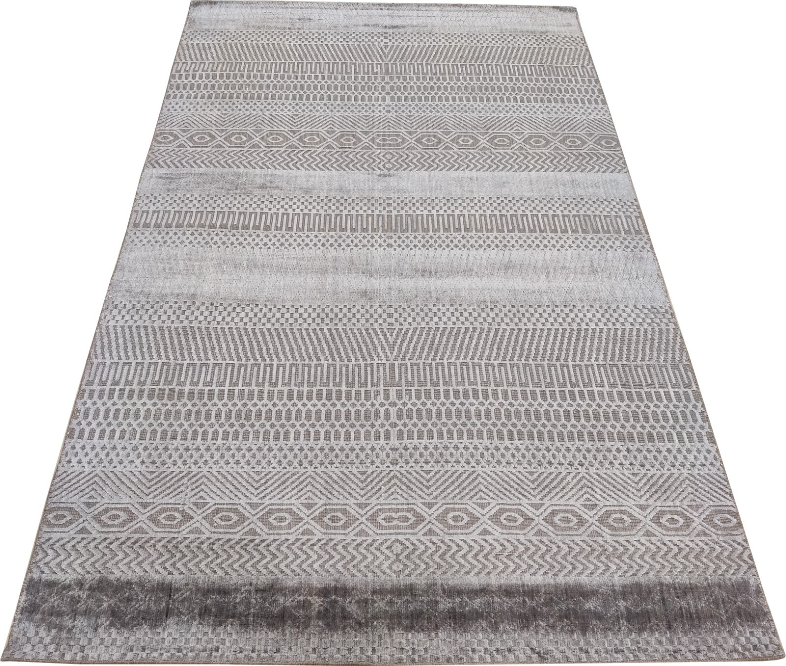 Hand Woven Wool Viscose Area Rug for Living Room 5 x 8 ft Geometric Grey Modern