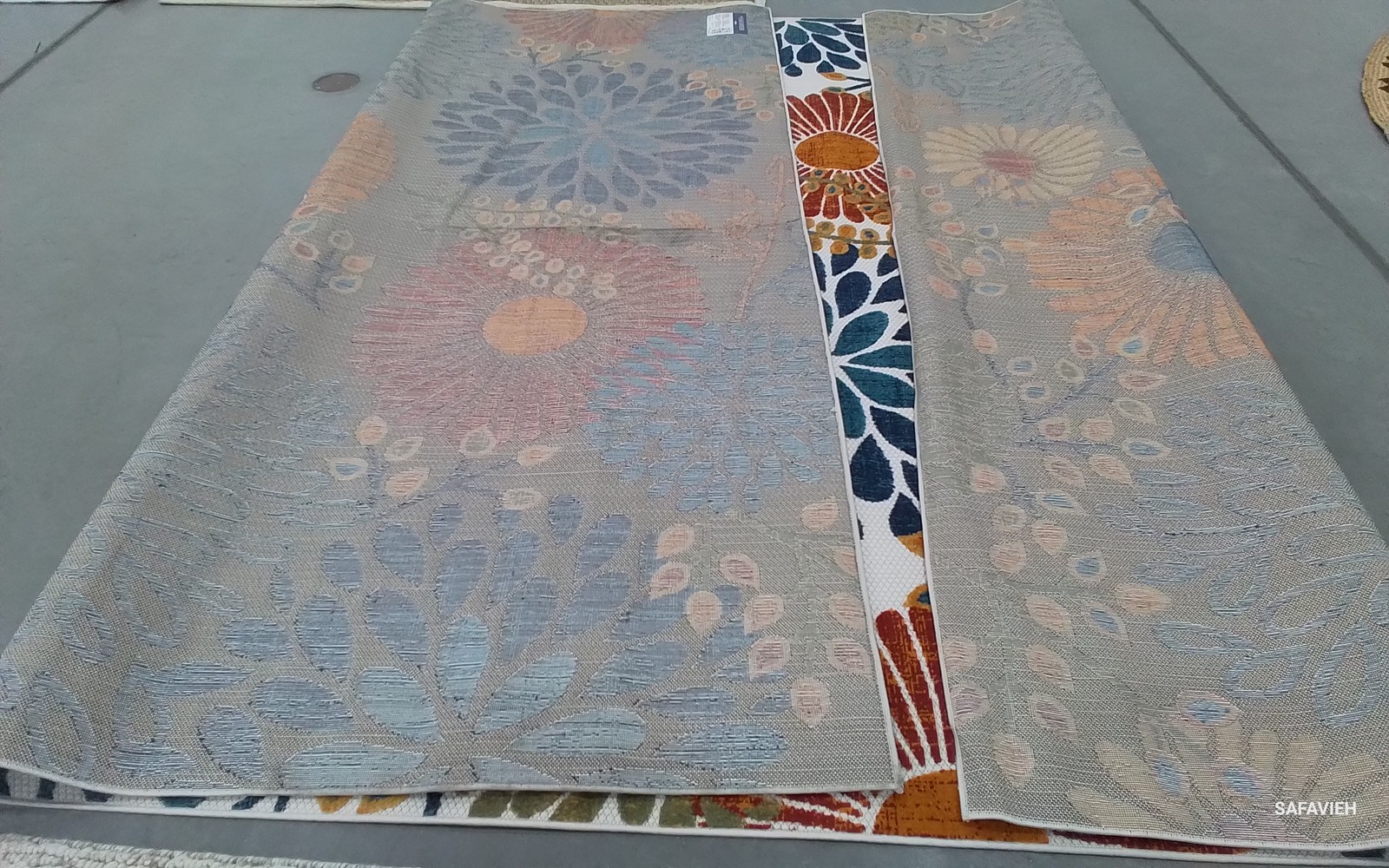 CREME / RED 10′-0″ x 14′-0″ Back Stain Rug, Reduced Price 1172798463 CBN832A-10