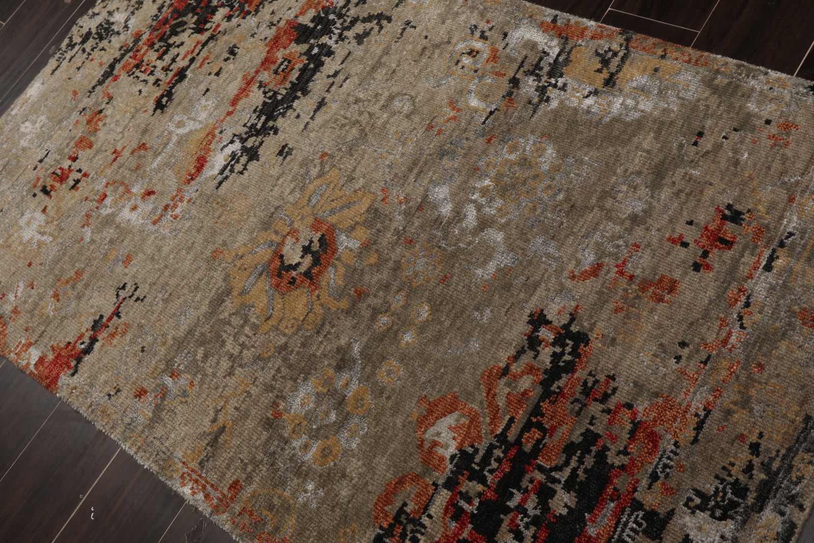 LoomBloom 3×5 Hand Knotted Wool & Silk Gray Tibetan Modern Area Rug