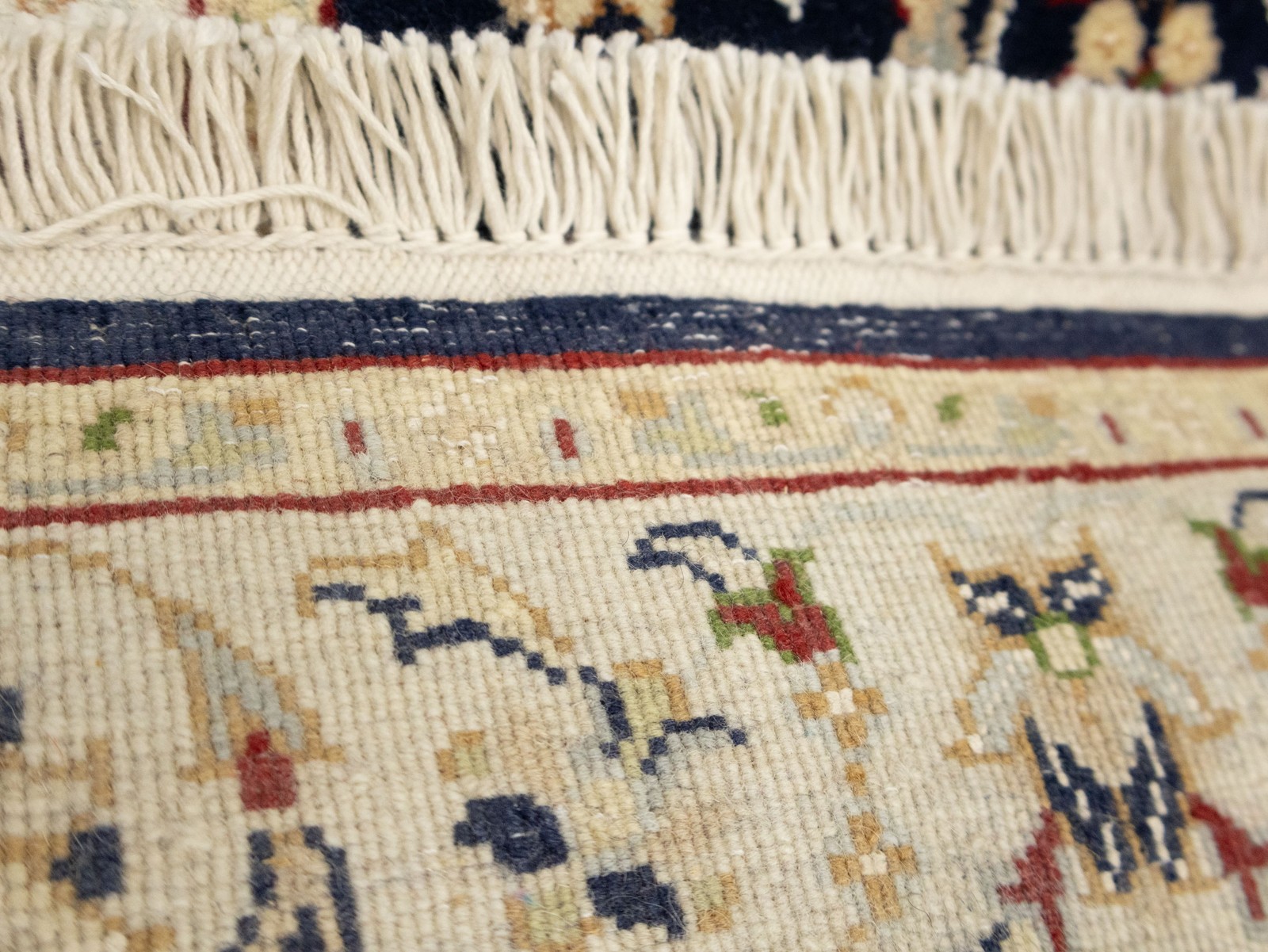 2’8X4’3 ft Indo-Nain Black Oriental Rug Floral Style Wool Carpet Home Decor