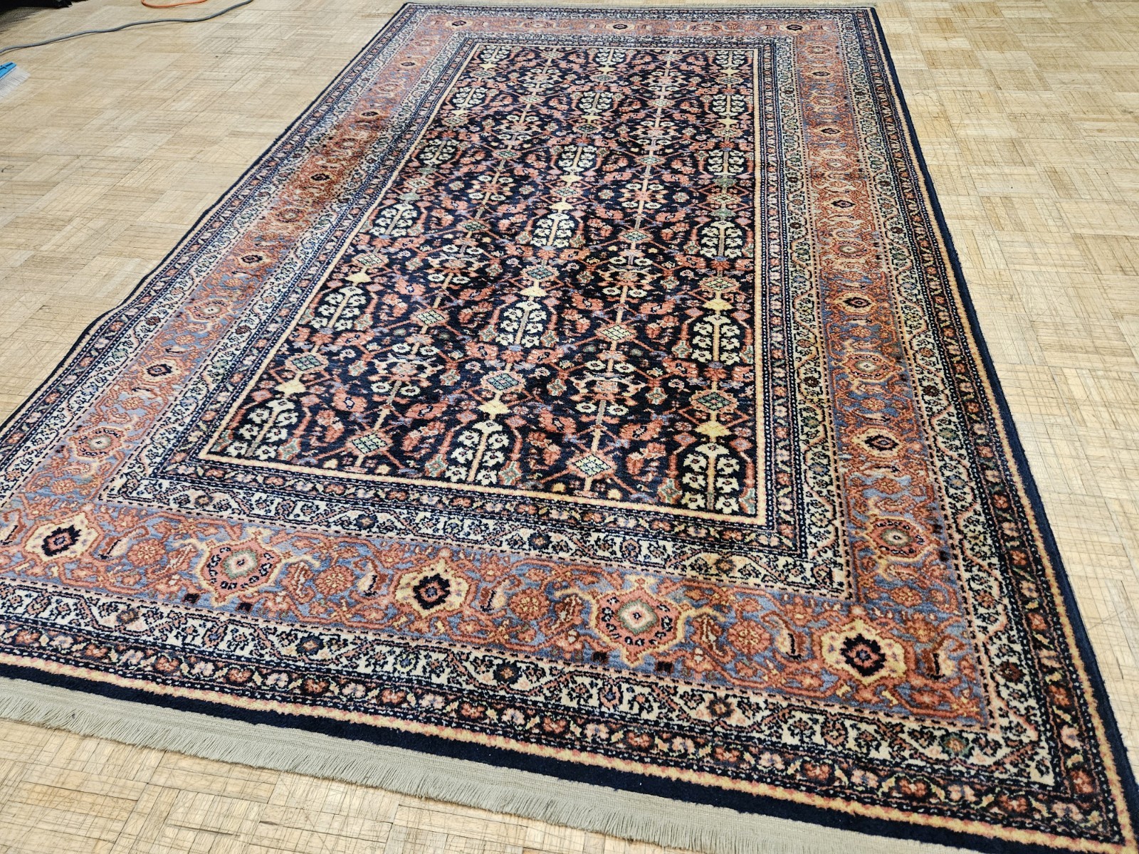 6×9 KARASTAN WILLIAMSBURG CARTER’S GROVE 554 100% WOOL RUG – VERY GOOD CONDITION