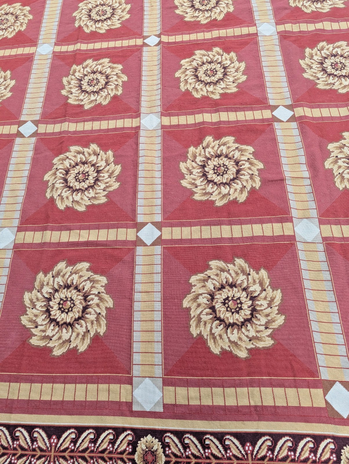 amazing vintage French Aubusson hand knotted medallion Needlepoint wool Rug 9×12