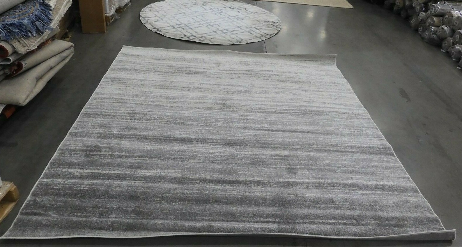 SILVER 8′ X 8′ Square Back Stain Rug, Reduced Price 1172622160 ADR113B-8SQ