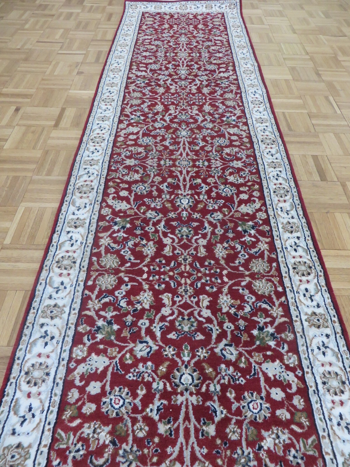 2’7 x 11’6 Runner Hand Knotted Red Nain With Silk Oriental Rug G14070