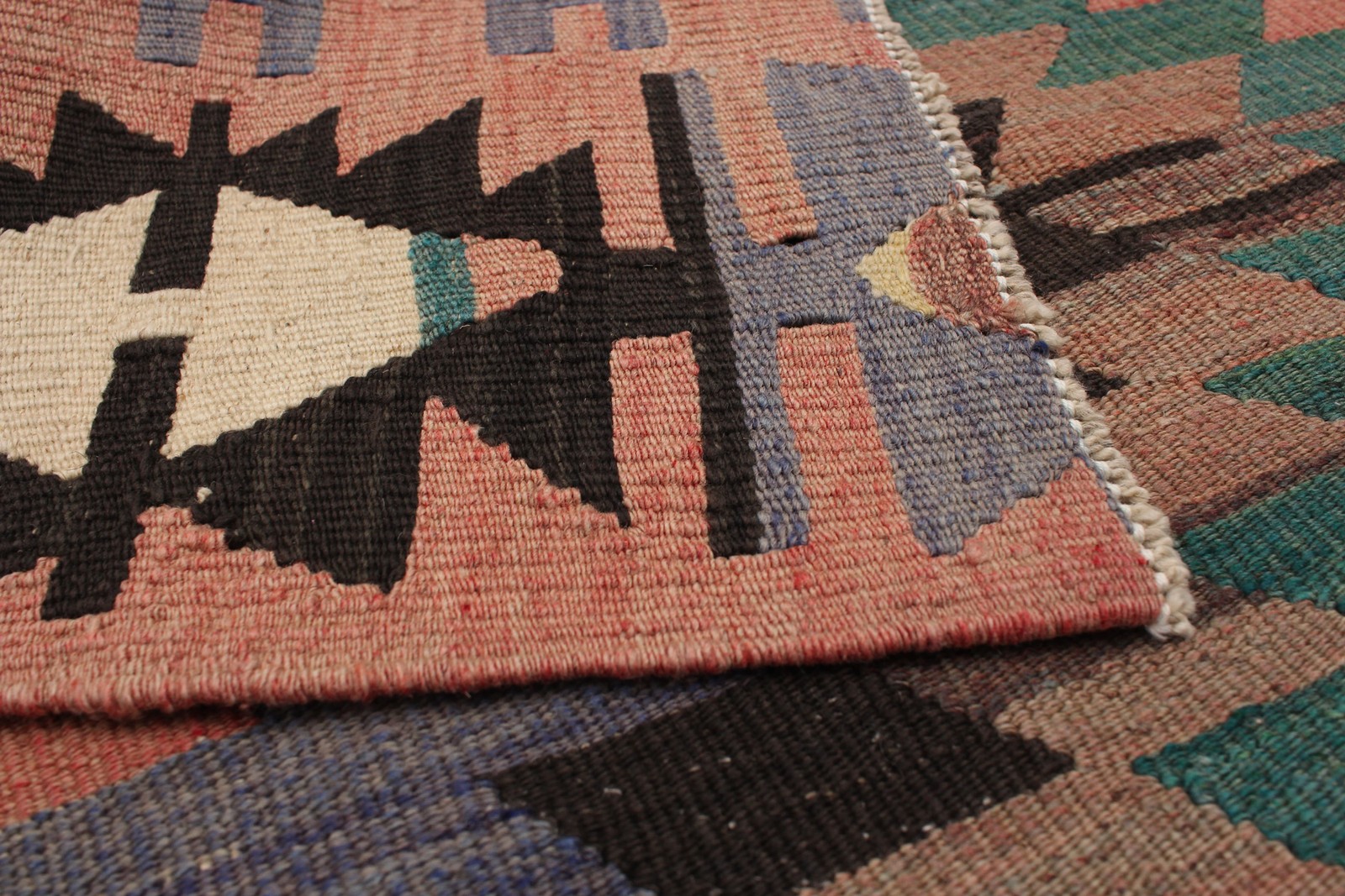 Traditional Vintage Hand Woven Area Rug 5’7″ x 9’11” Wool Oriental Carpet