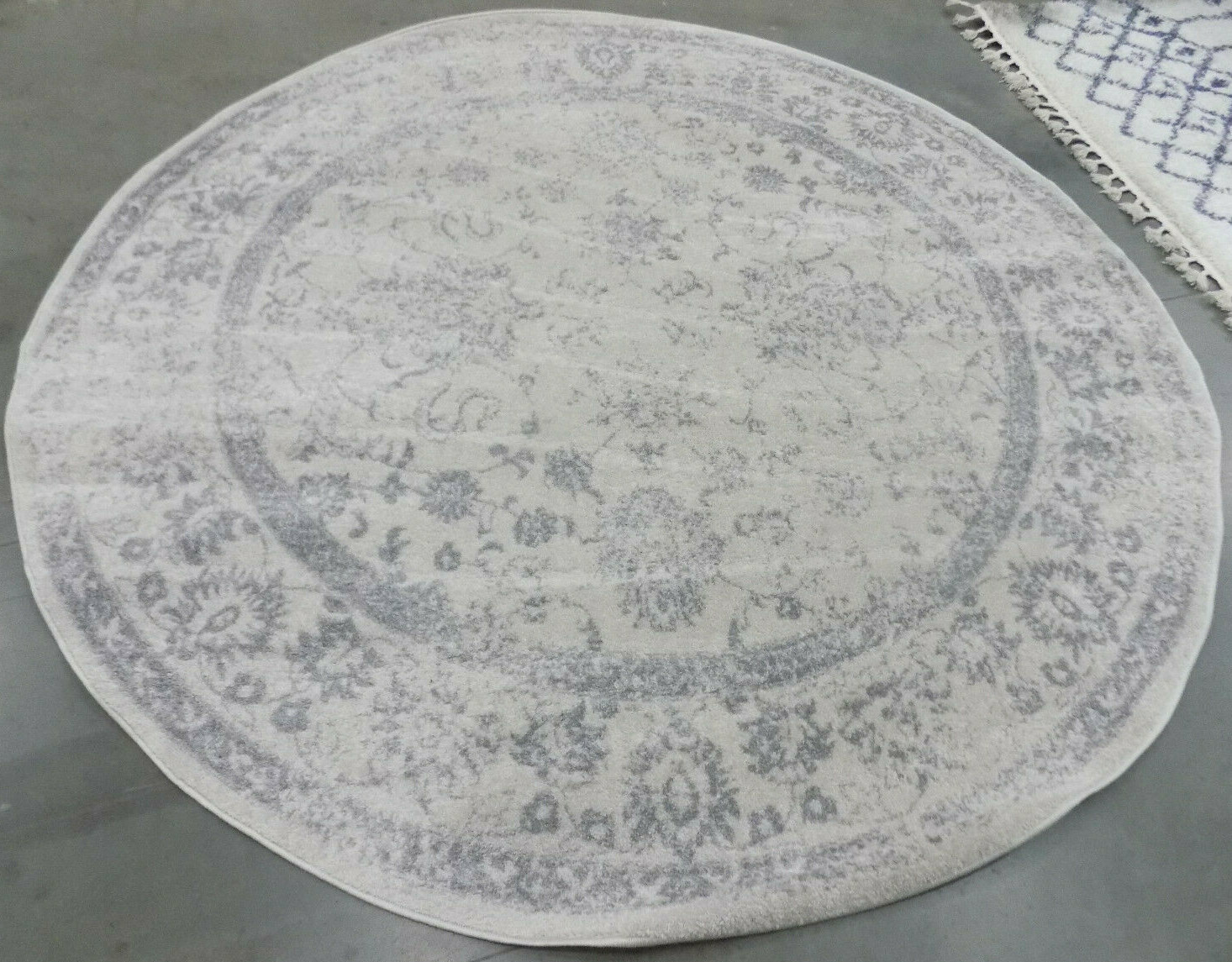 IVORY / SILVER 8′ X 8′ Flaw in Rug Reduced Price 1172596830 ADR109C-8R