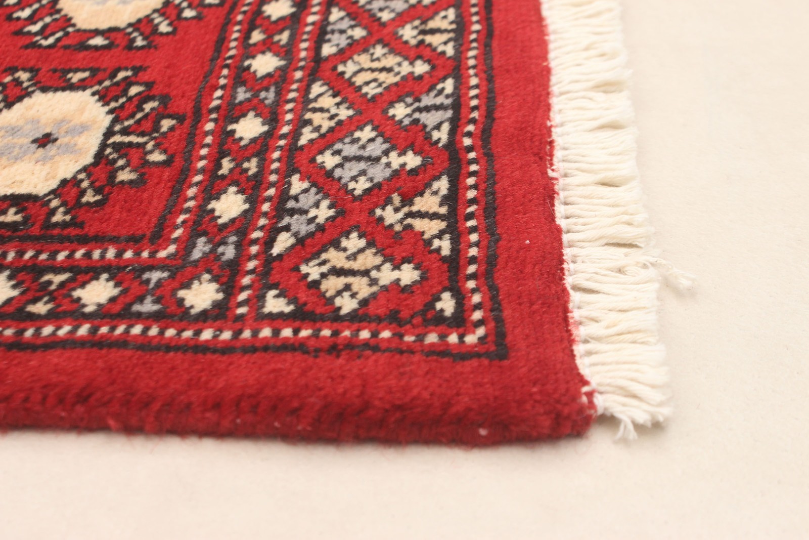 Traditional Dark Red Hand-knotted Oriental Carpet 2’6″ x 4’4″ Wool Area Rug