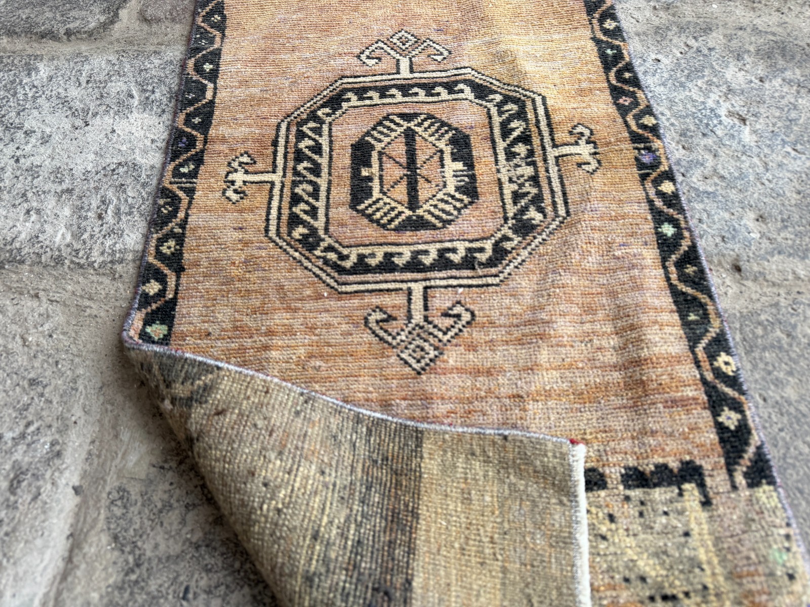 Vintage Oushak Rug 1.5×3.7 ft Muted Earth Tones Faded Turkish Accent Rug