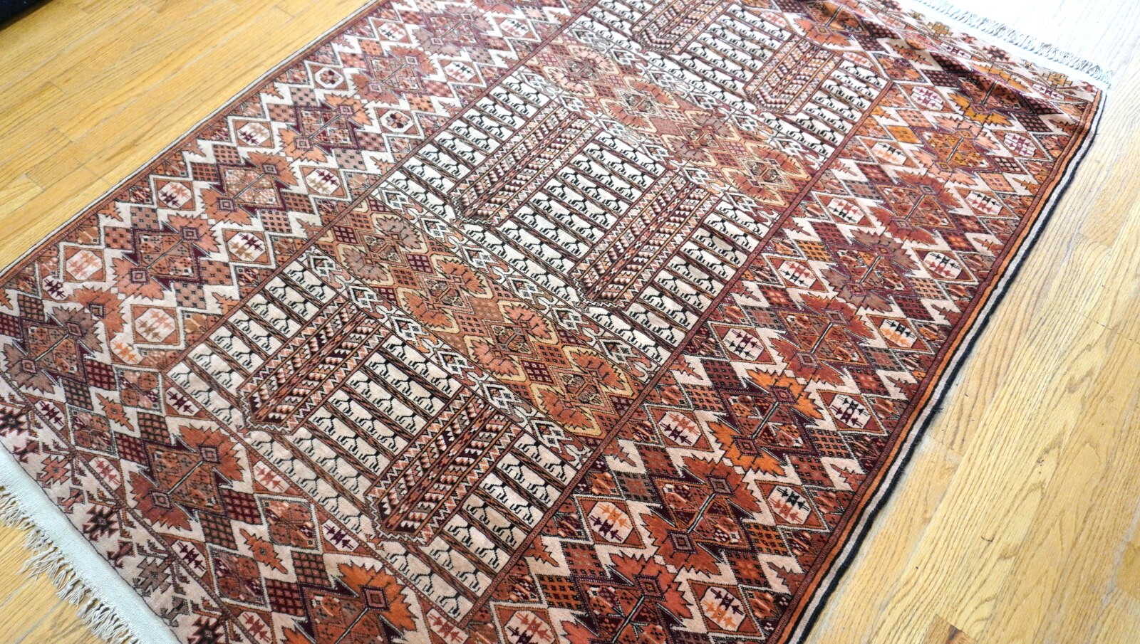 Vintage Turkmen Ensi Yomud Silk Foundation Handmade Wool Tribal Rug 4’6″ x 6′