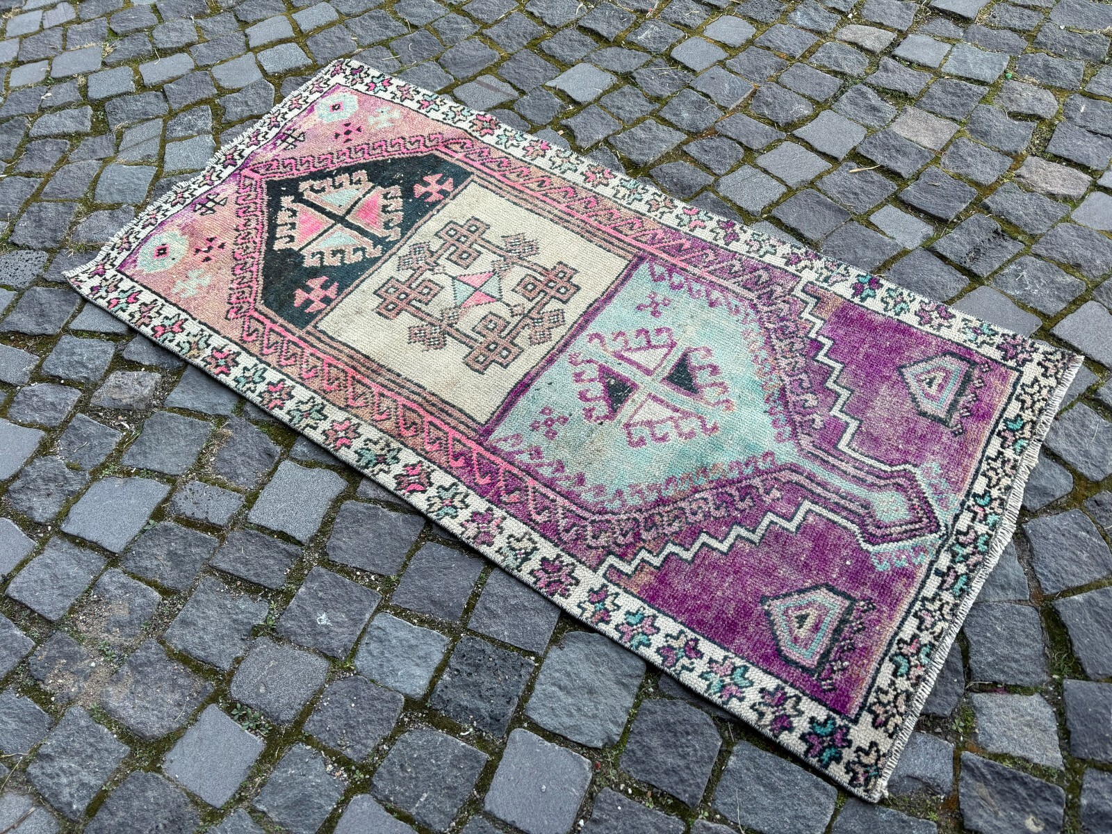 Wool rug, Area rug, Vintage rug, Turkish rug, Bohemian rug 2,4 x 4,9 ft
