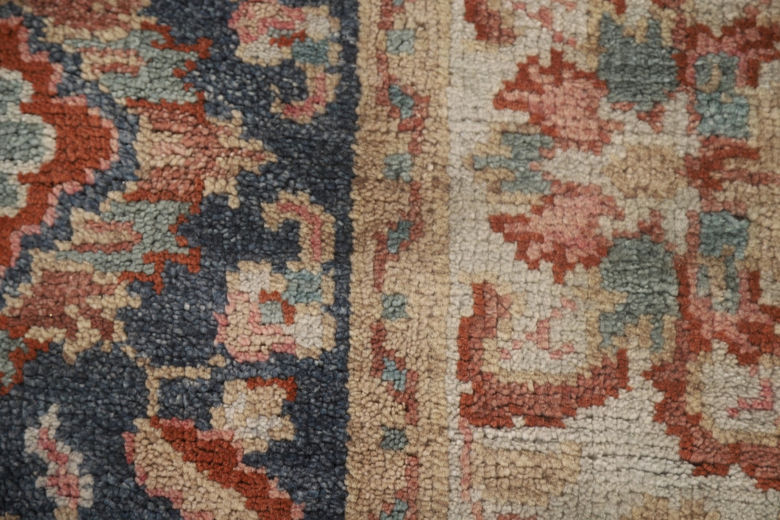 Floral Navy Blue/ Ivory Heriz Serapi Octagon Rug 6’x6′ Wool Hand-knotted Carpet