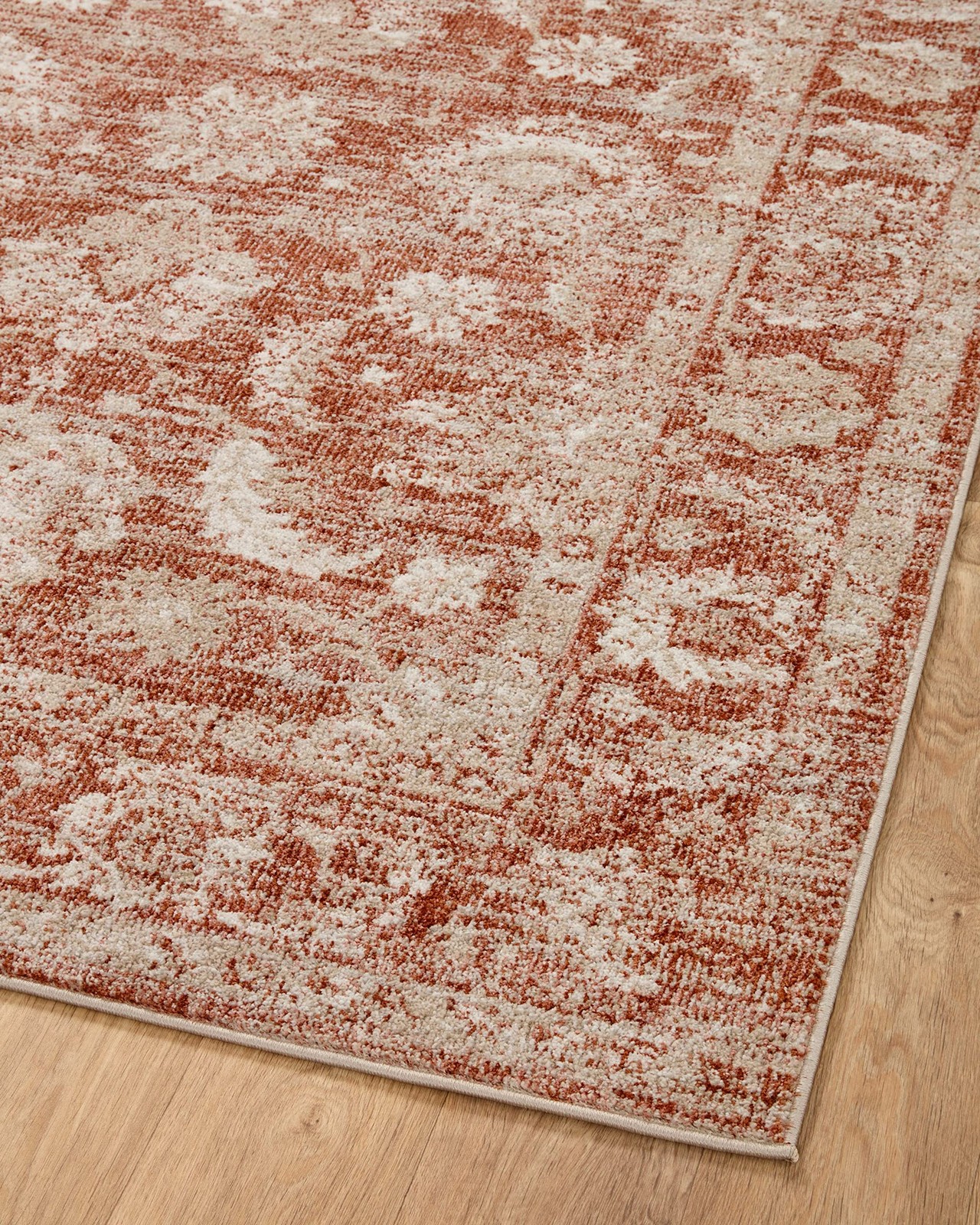 Loloi Ii Loloi Odette Collection Odt-03 Rust/Ivory 5-3 X 7-9 Area Rug