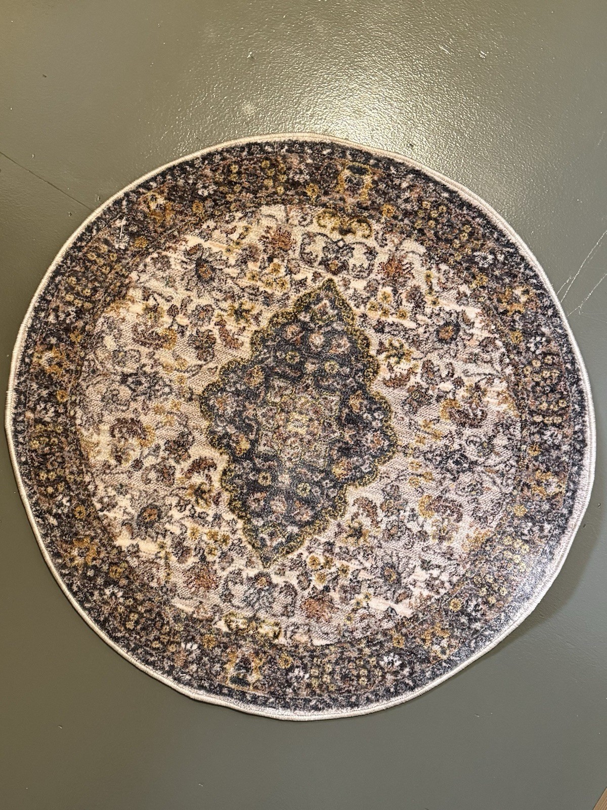 Loloi Rug Lourdes Natural Ocean Lou-01 2’ 8 Round NIP Traditional Area Rug