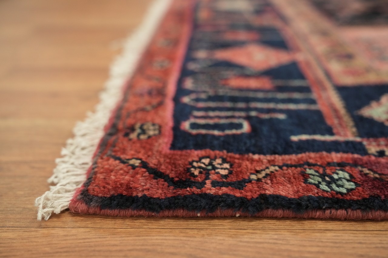 5×9 Hand-Knotted Wool Medallion Coral & Black Are Rug