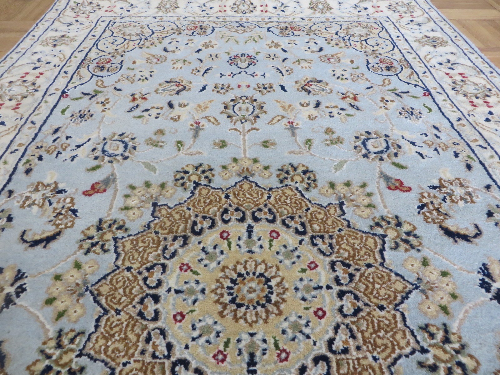3 x 5’4 Hand Knotted Light Blue Fine Nain With Silk Oriental Rug G16120