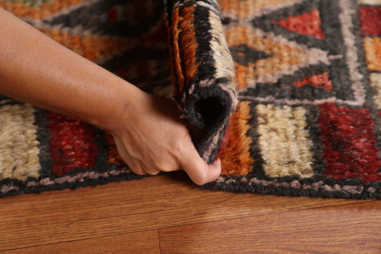 Geometric Moroccan Area Rug 5×7 Hand-knotted Wool Modern Style for Any Room