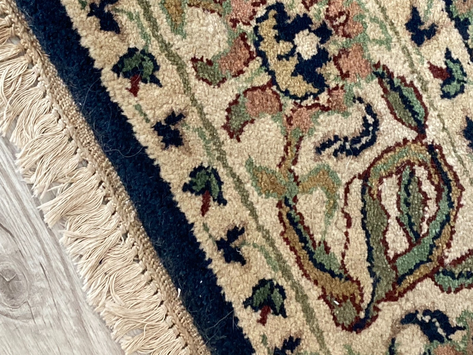 Hand Knotted Area Rug 4x6ft Blue Ivory Vintage Darshan Collection Dorset India