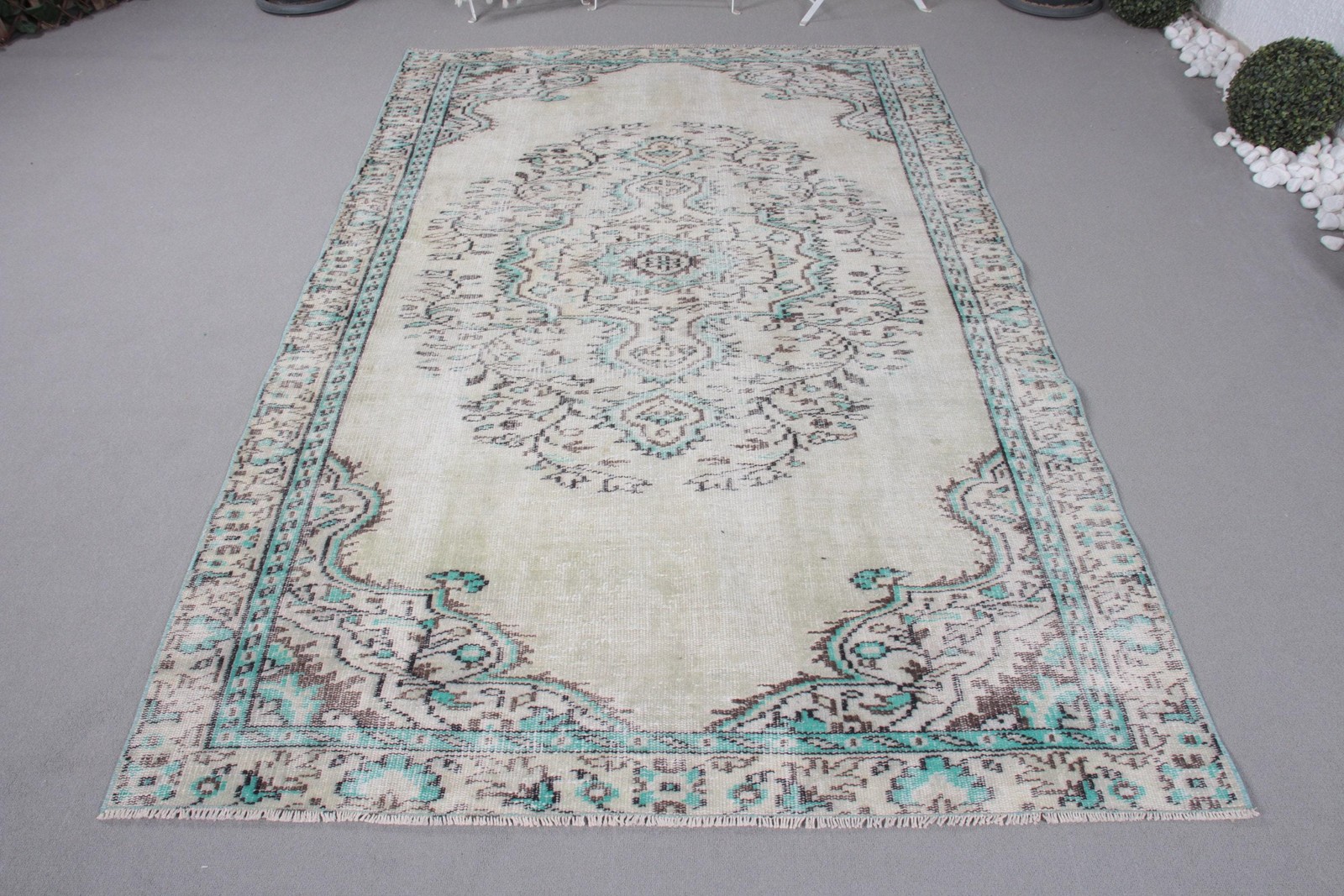 Vintage Rug, 4,8×7,8 ft Turkish Rug, Beige Moroccan Wool Rug