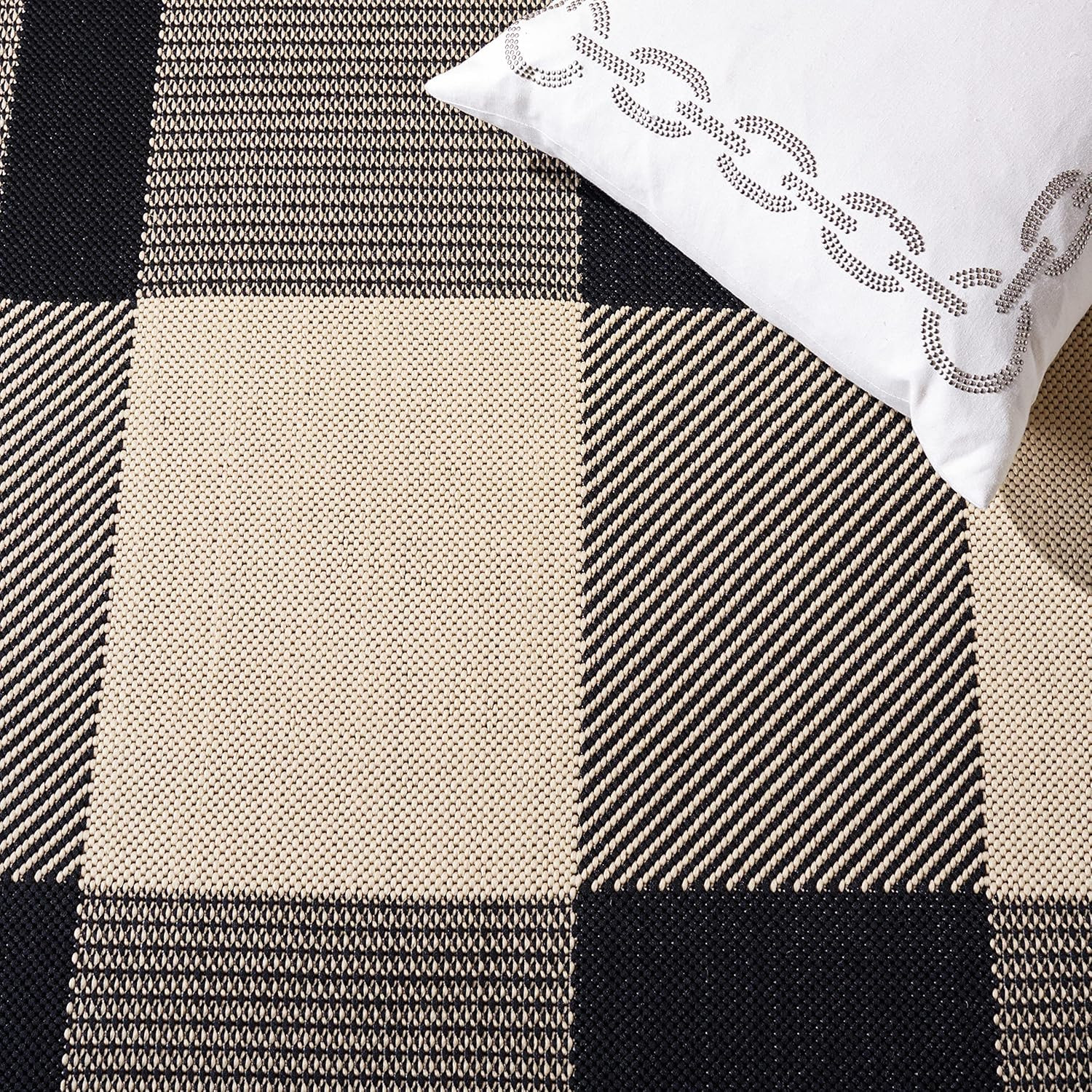 Courtyard Collection 8′ x 11′ Waterproof Plaid Area Rug for Indoor/Outdoor Use