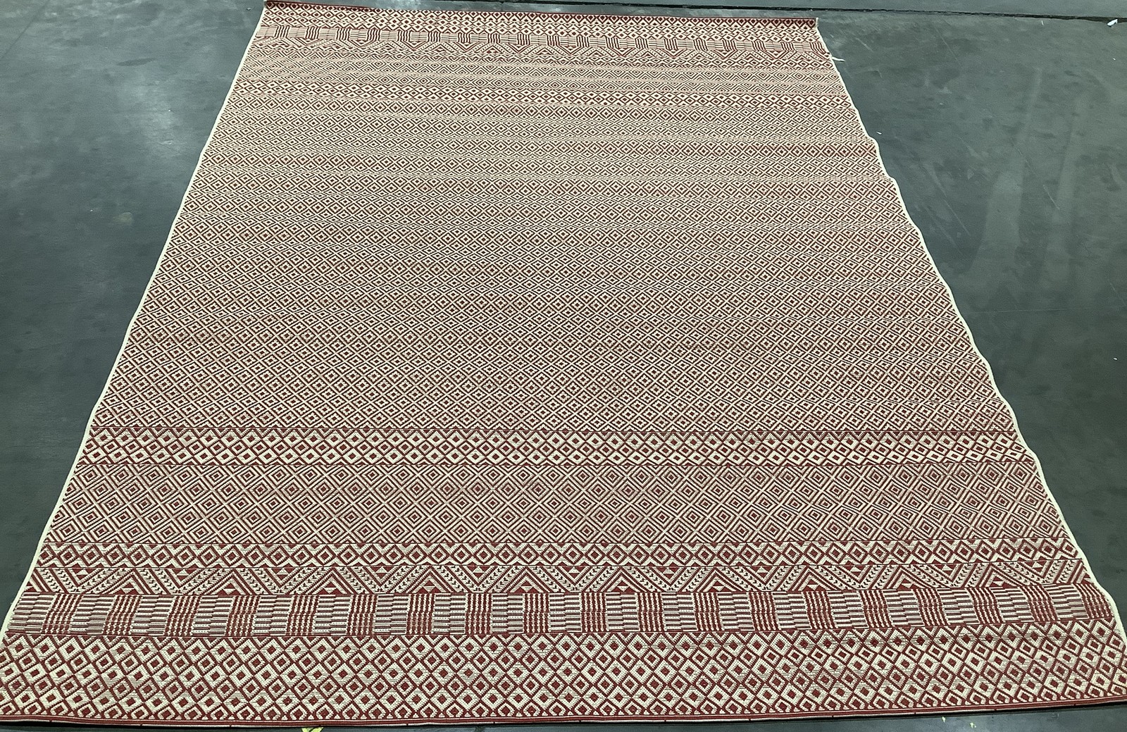 BEIGE / RED 9′-0″ x 12′-0″ Damaged Rug, Reduced Price 1172685949 CY6235-23812-9