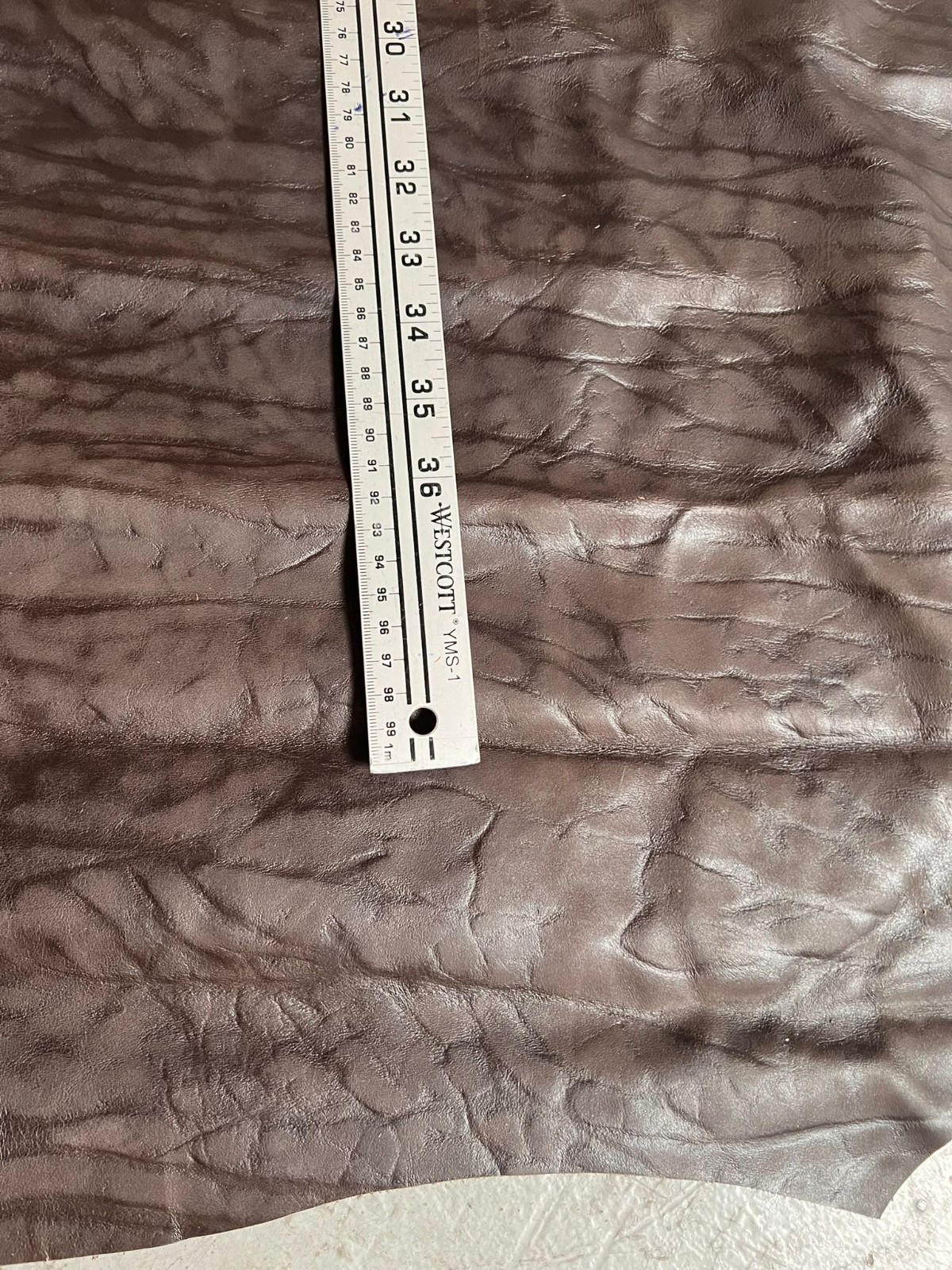 100% CALFSKIN LEATHER Garment 122226 CLEARANCE
