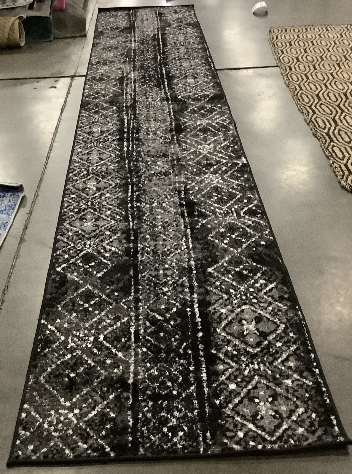 BLACK / SILVER 2′-6″ x 14′-0″ Flaw in Rug, Reduced Price 1172675783 ADR111C-214
