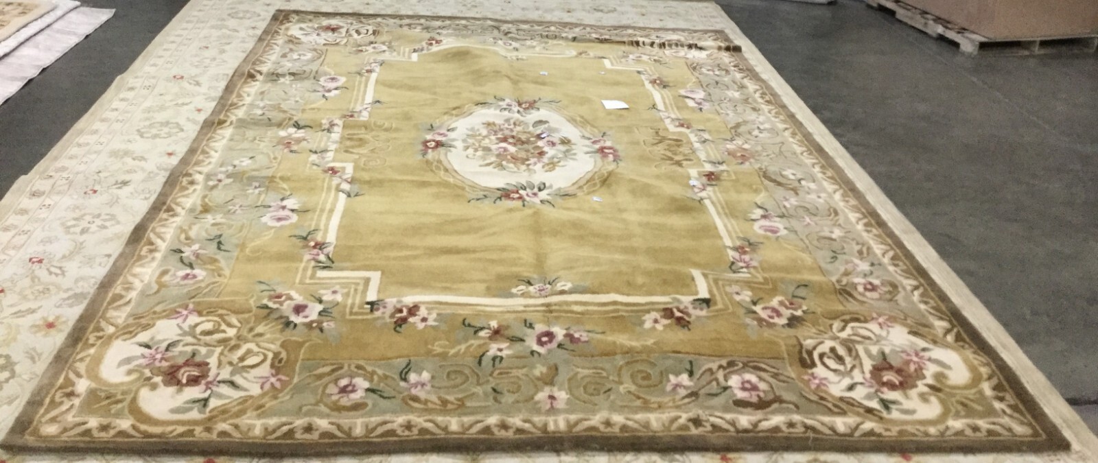 LIGHT GOLD / GREEN 9′-6″ X 13′-6″ Cut on Rug, Reduced Price 1172655158 CL280A-10
