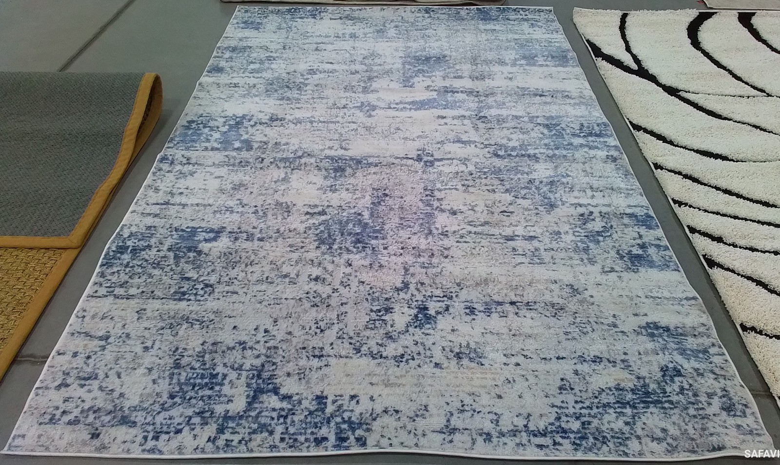 IVORY / BLUE 6′-0″ x 9′-0″ Back Stain Rug, Reduced Price 1172798786 ALA700A-6